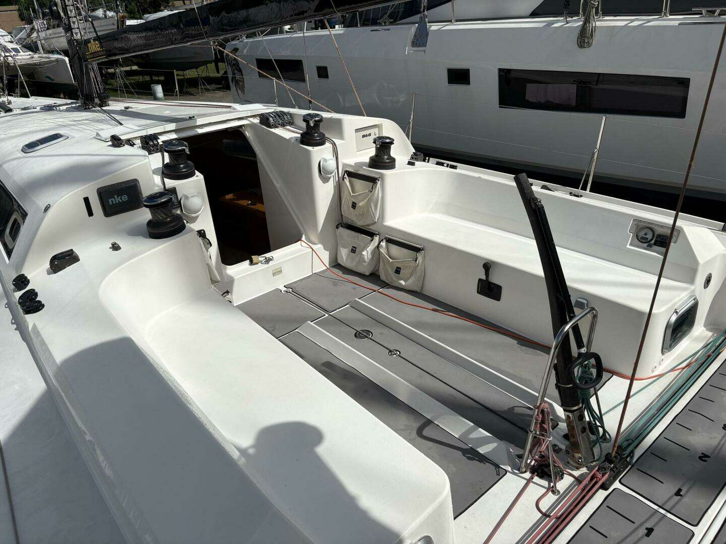 2012 Pogo 12.50 - Image 10