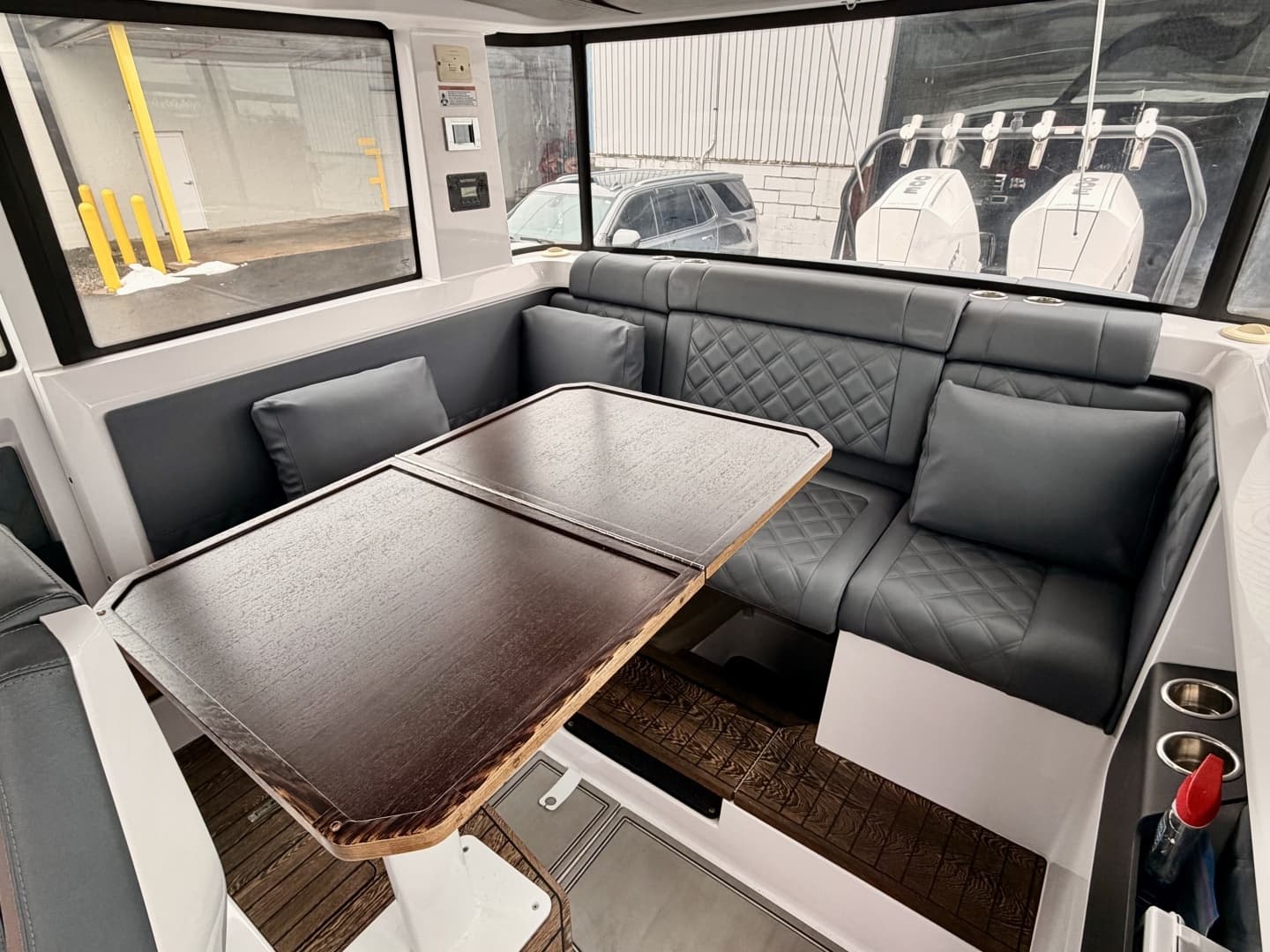 2021 Axopar 37 XC Cross Cabin - Image 8