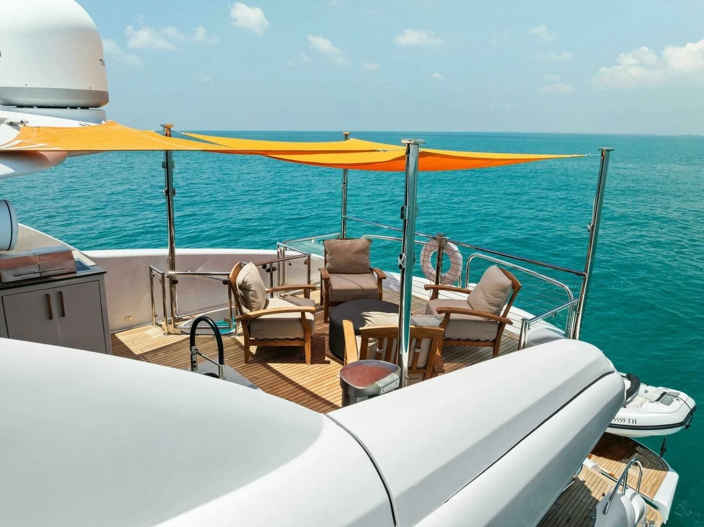 2006 Lazzara Yachts 84 Skylounge - Image 41