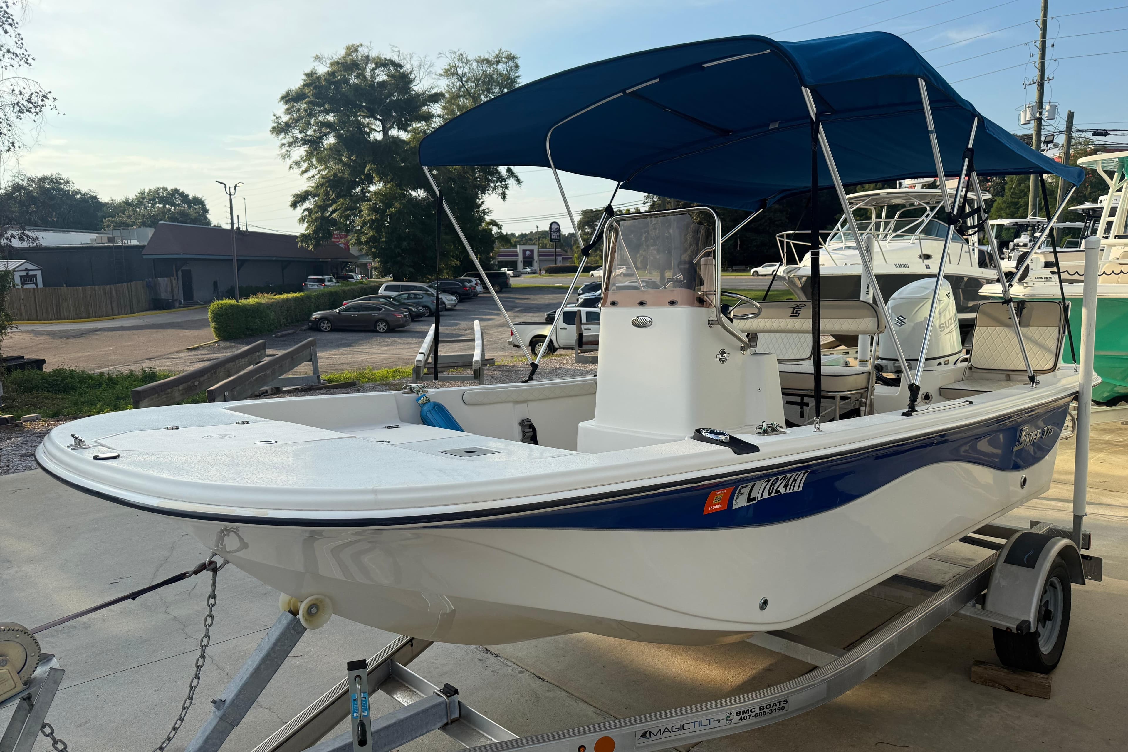 2022 Carolina Skiff 17 LS