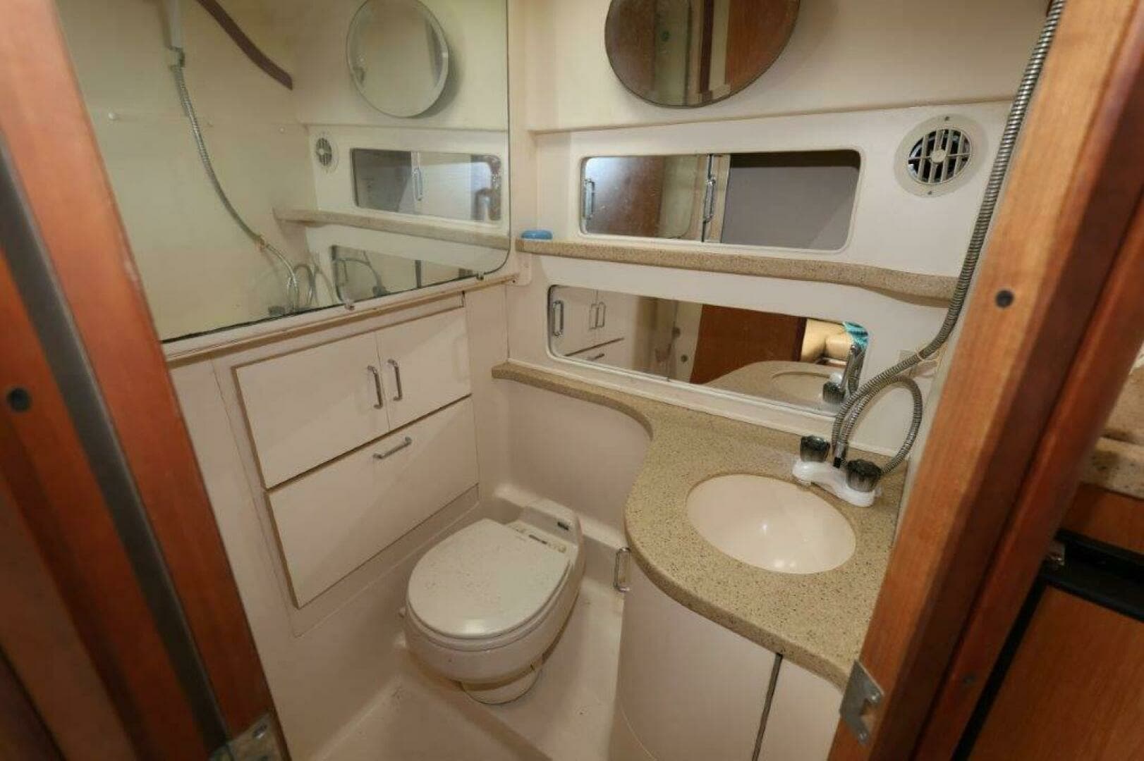 2007 Luhrs 32 Open - Image 24