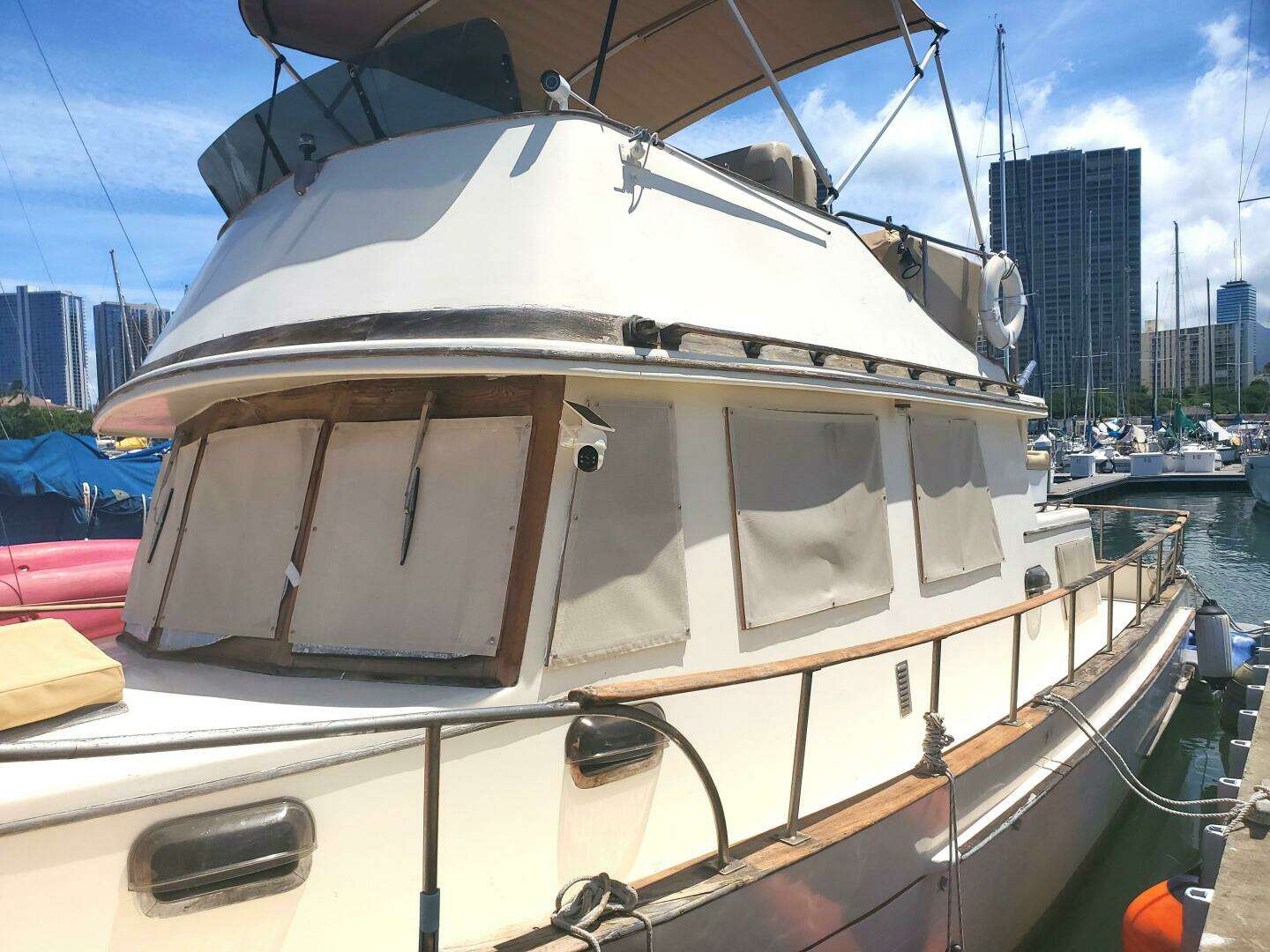 1980 CHB Double Cabin - Image 8