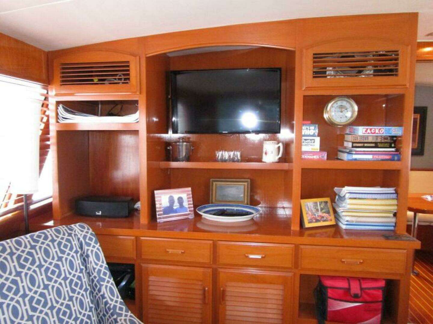 1973 Matthews Voyager - Image 20