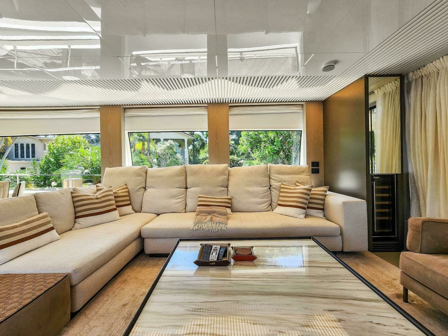 2021 Ferretti Yachts 850 - Image 34