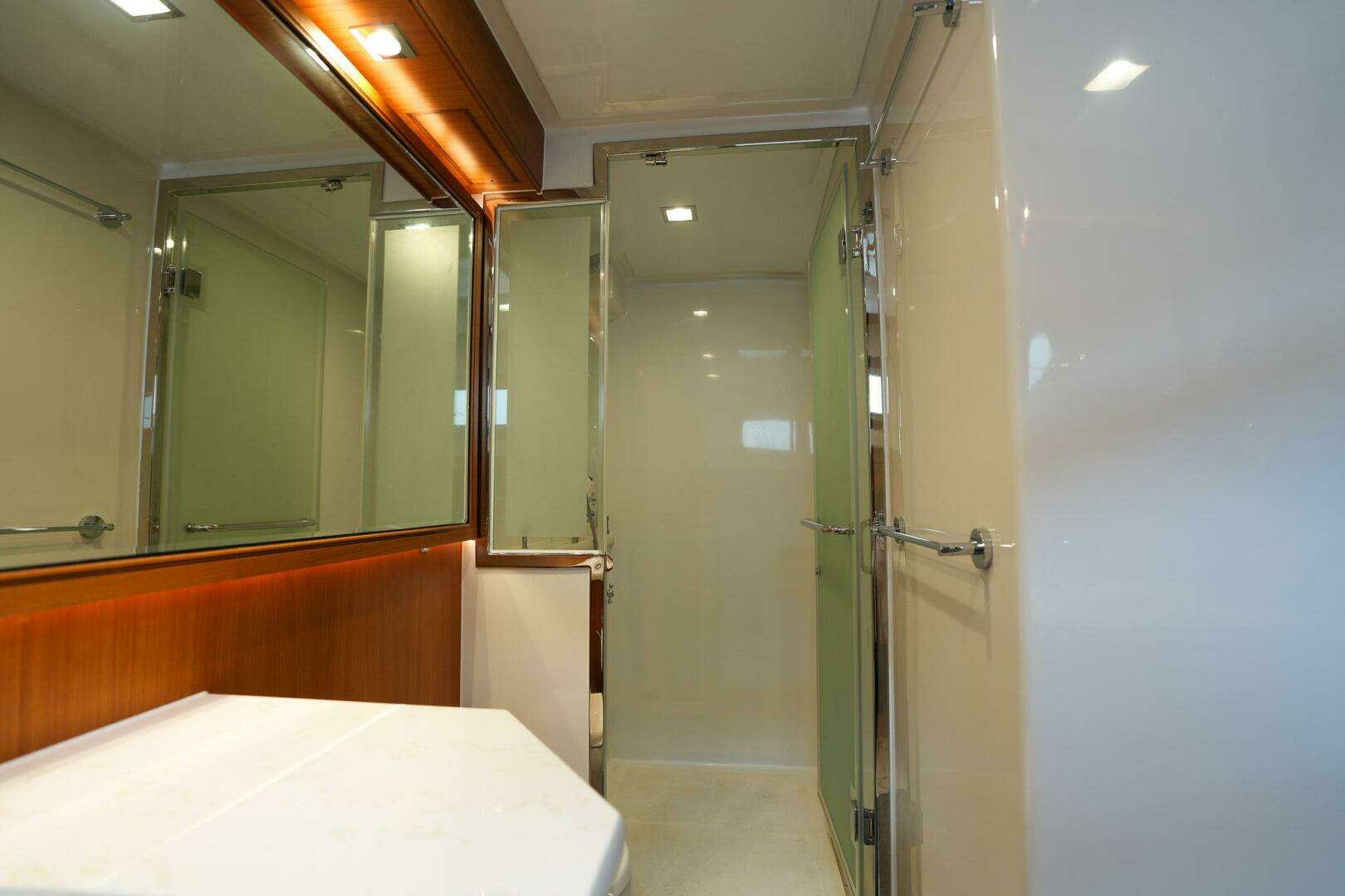 2022 Marlow Explorer 62E-CB - Image 39
