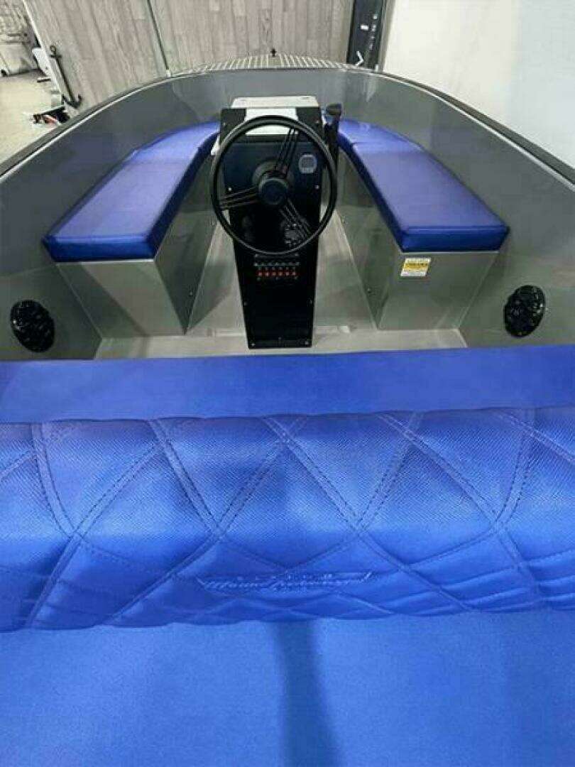 2023 Vision Volt 180 - Image 2