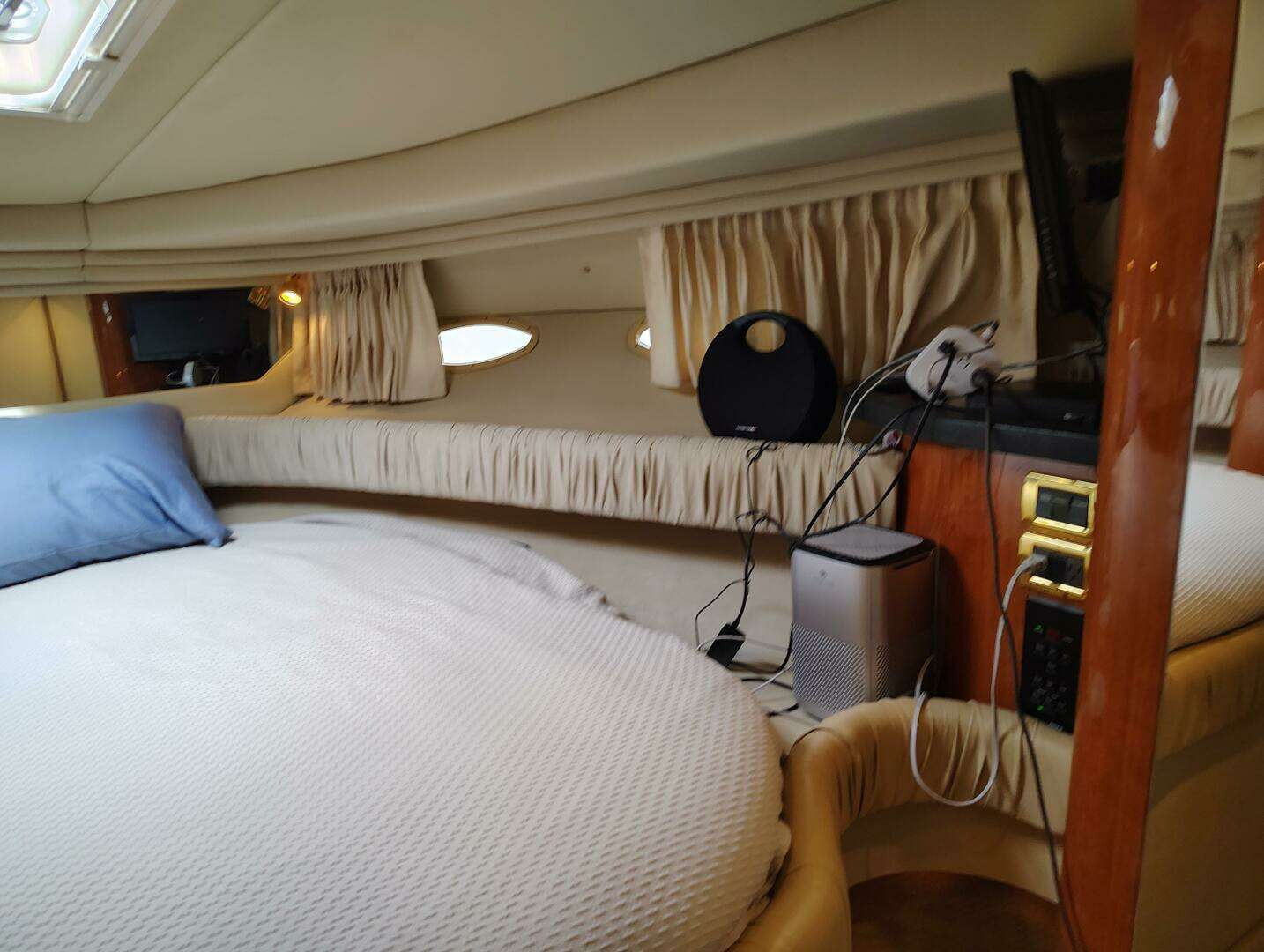 2001 Sea Ray Sun-Dancer - Image 9
