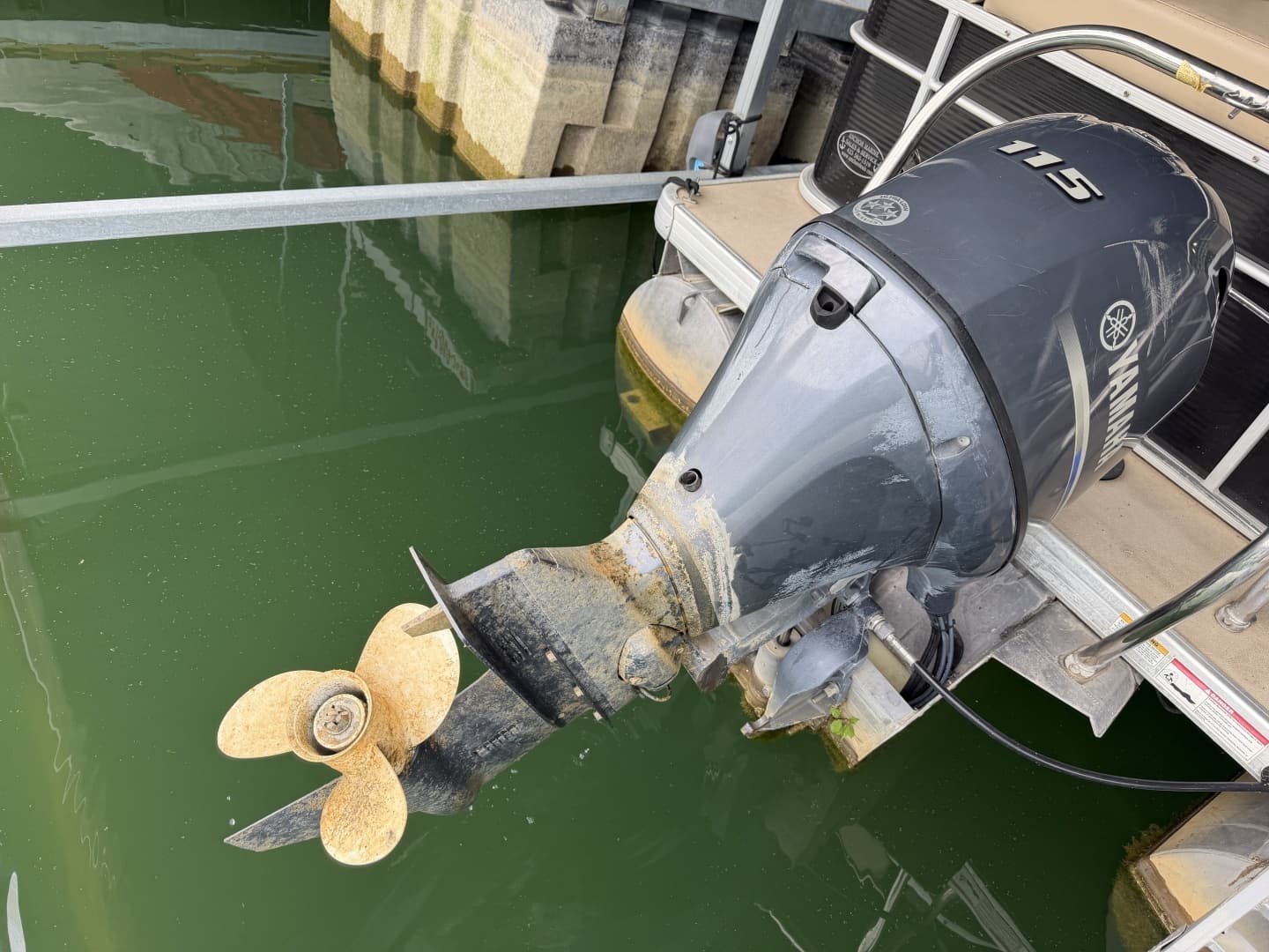 2019 Sweetwater 2386 Cruise Pontoon - Image 18