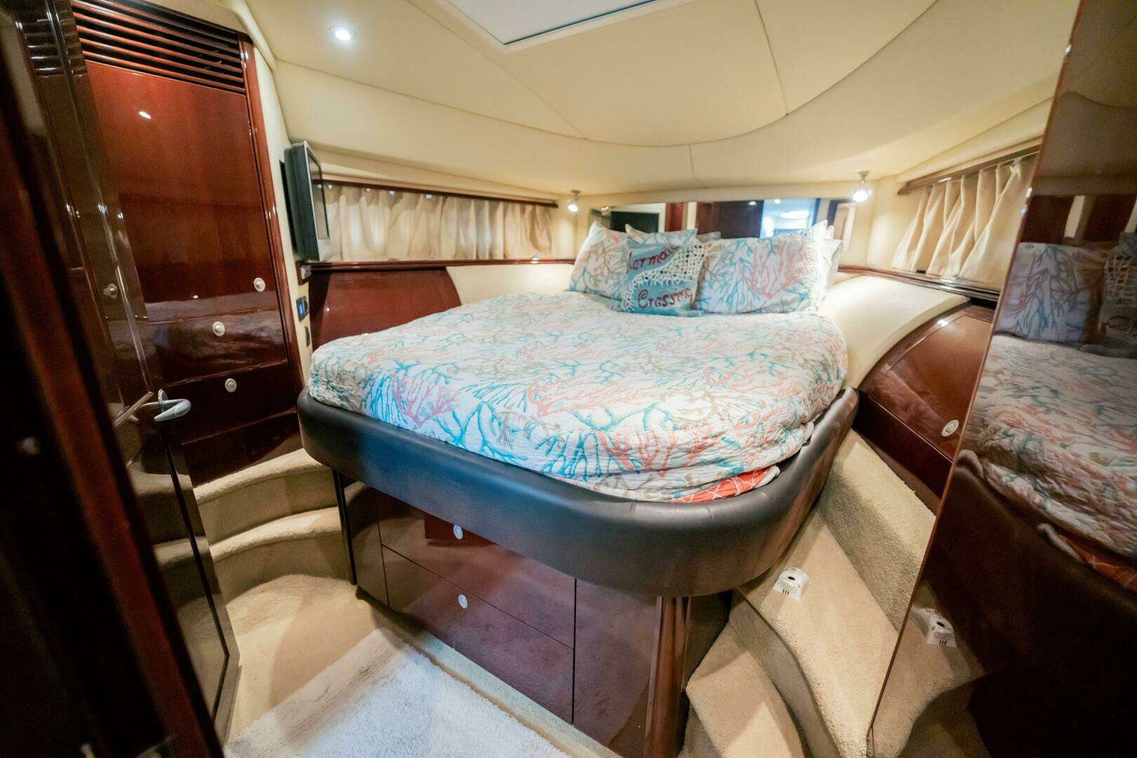 2007 Sea Ray 580 Sedan Bridge - Image 34
