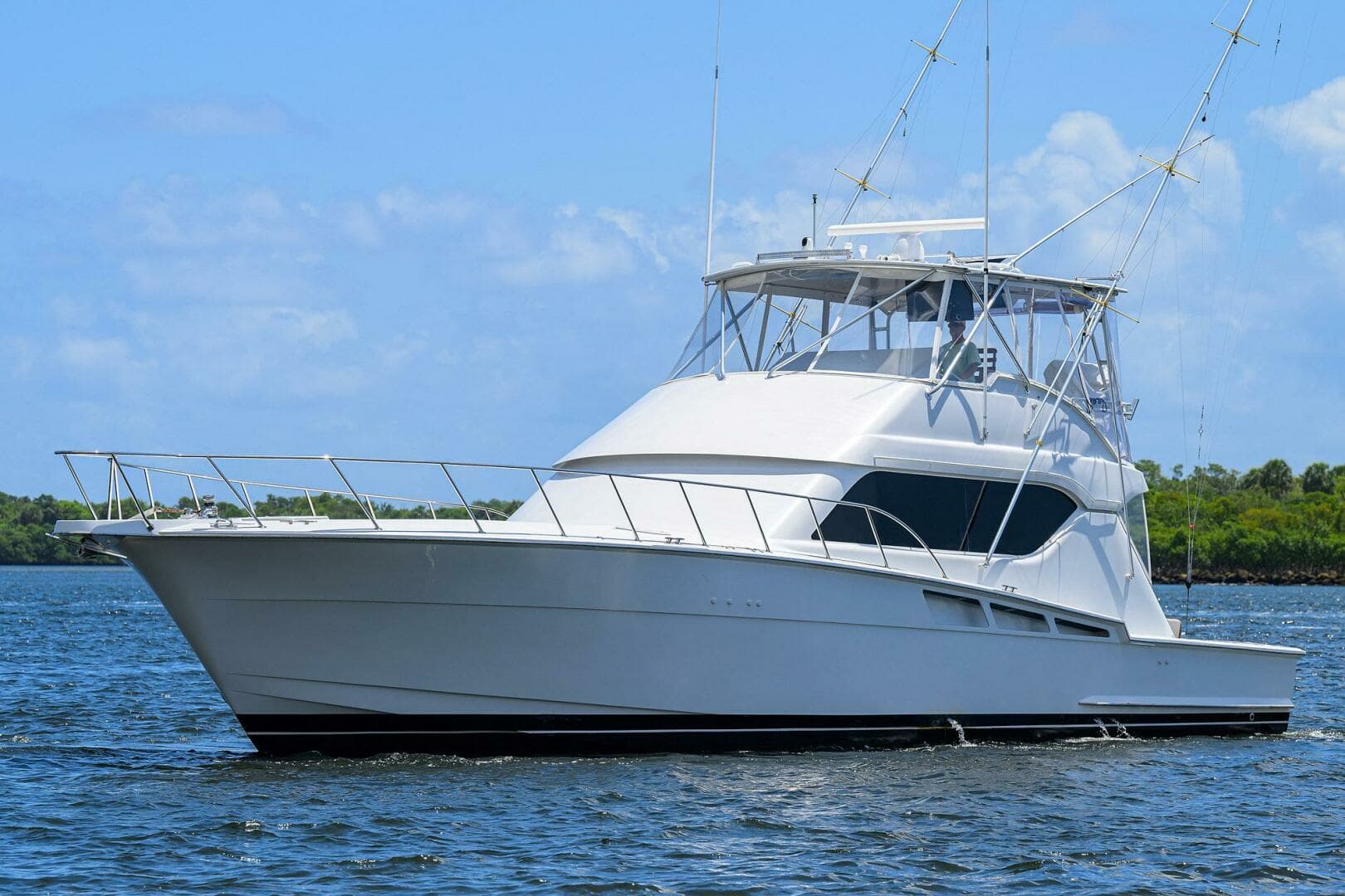 2001 Hatteras Convertible - Image 42