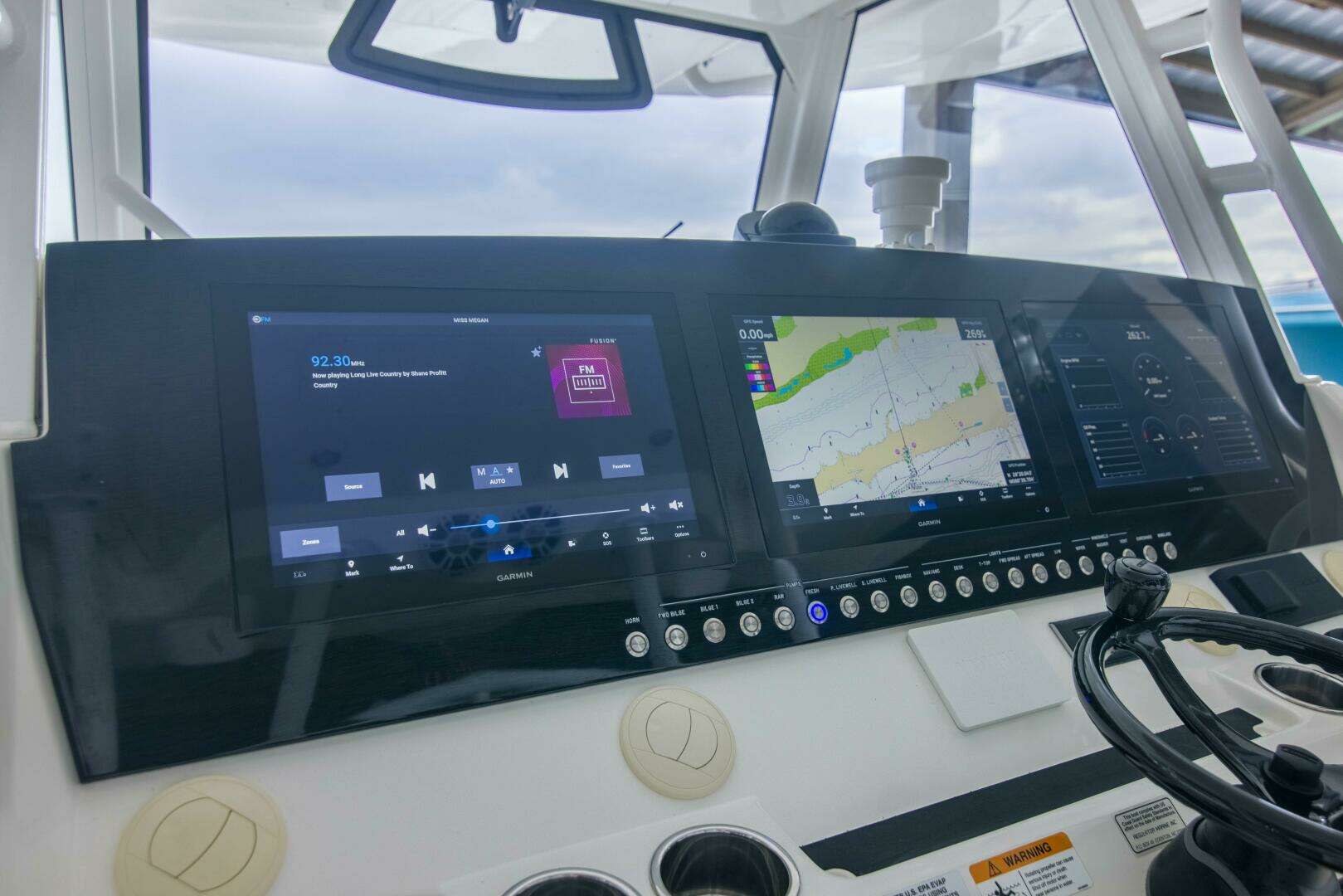 2021 Regulator 41 Center Console - Image 7