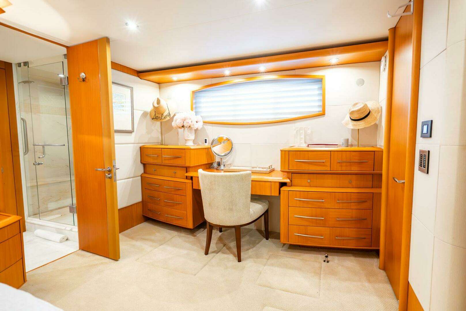2008 Lazzara Yachts 116 - Image 32