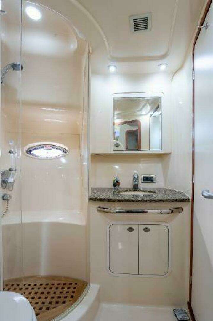 2005 Sea Ray 480 Motor yacht - Image 45