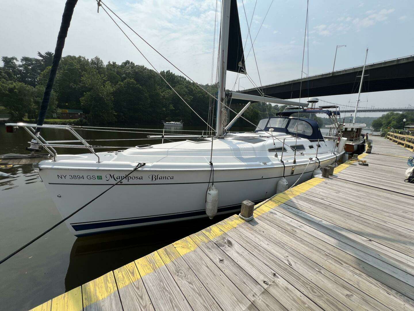 2004 Hunter 41 - Image 6