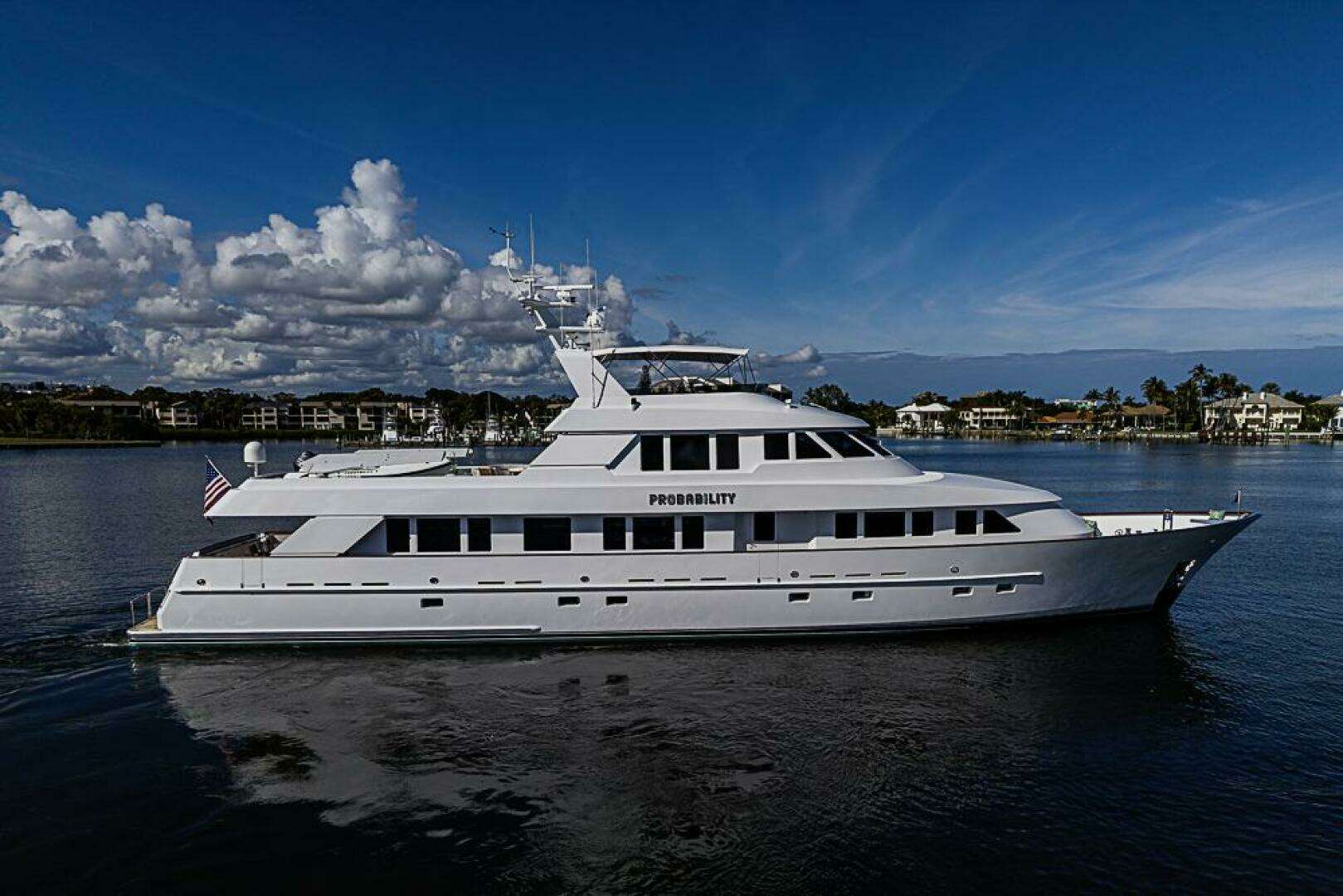1997 Delta Marine 122 Tri-Deck Motor Yacht - Image 9