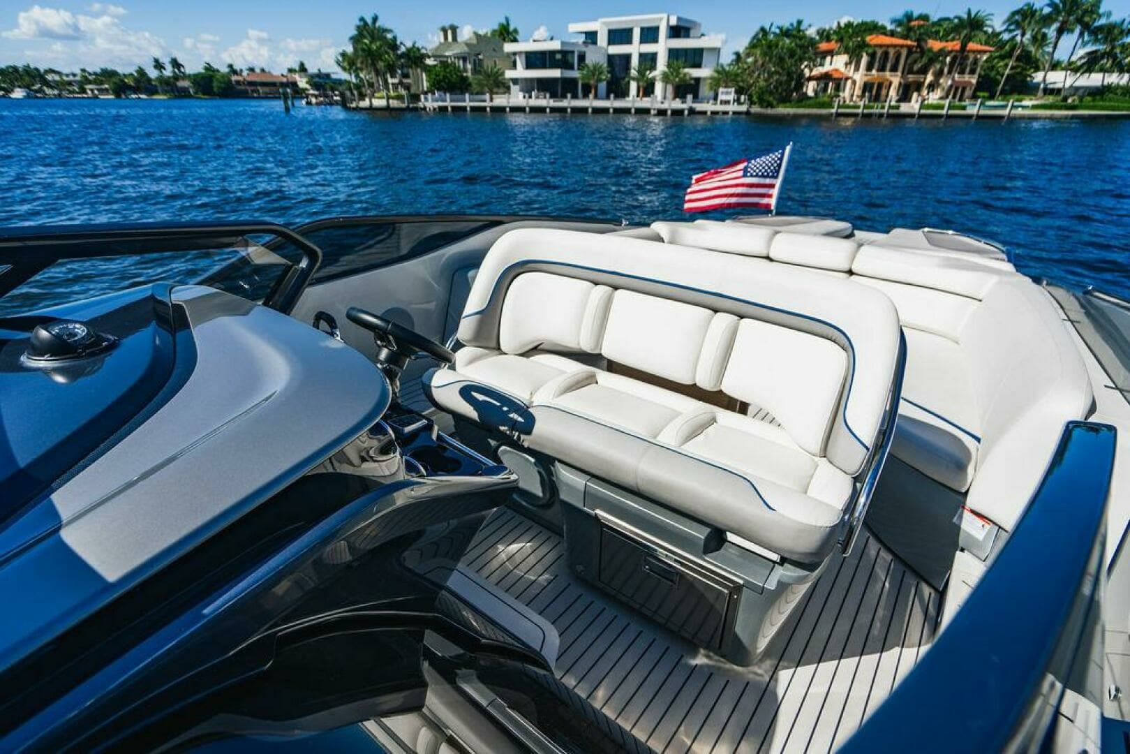 2020 Princess R35 - Image 14