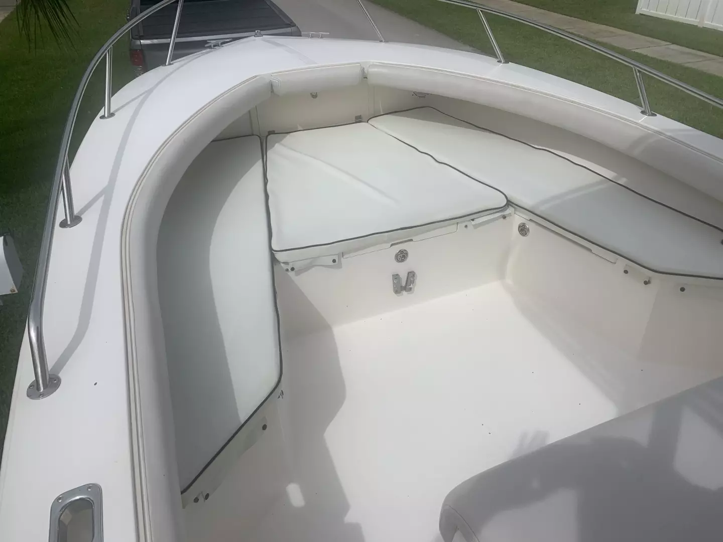 2006 Albemarle 242 Center Console - Image 7