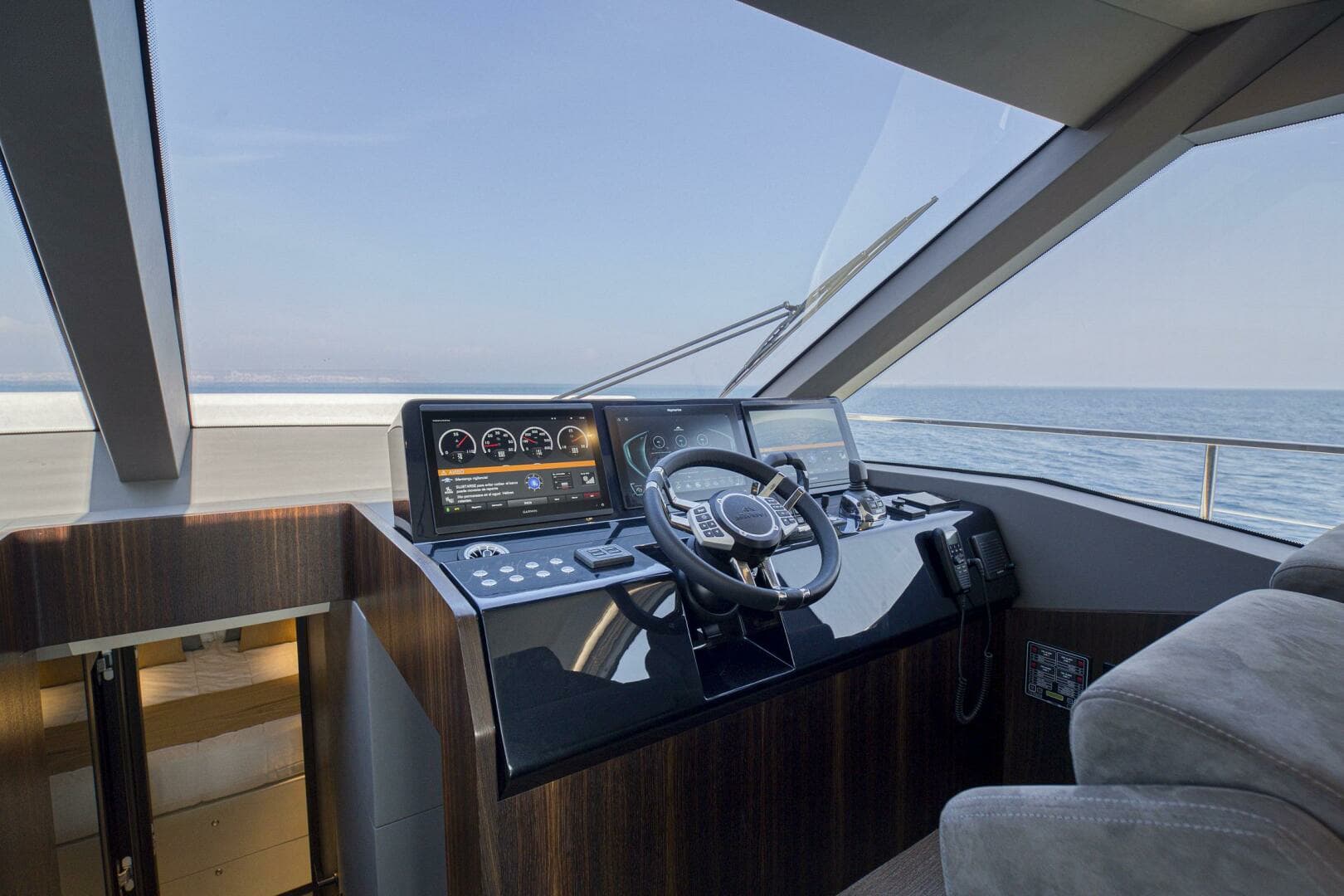 2023 Astondoa AS5 - Image 15