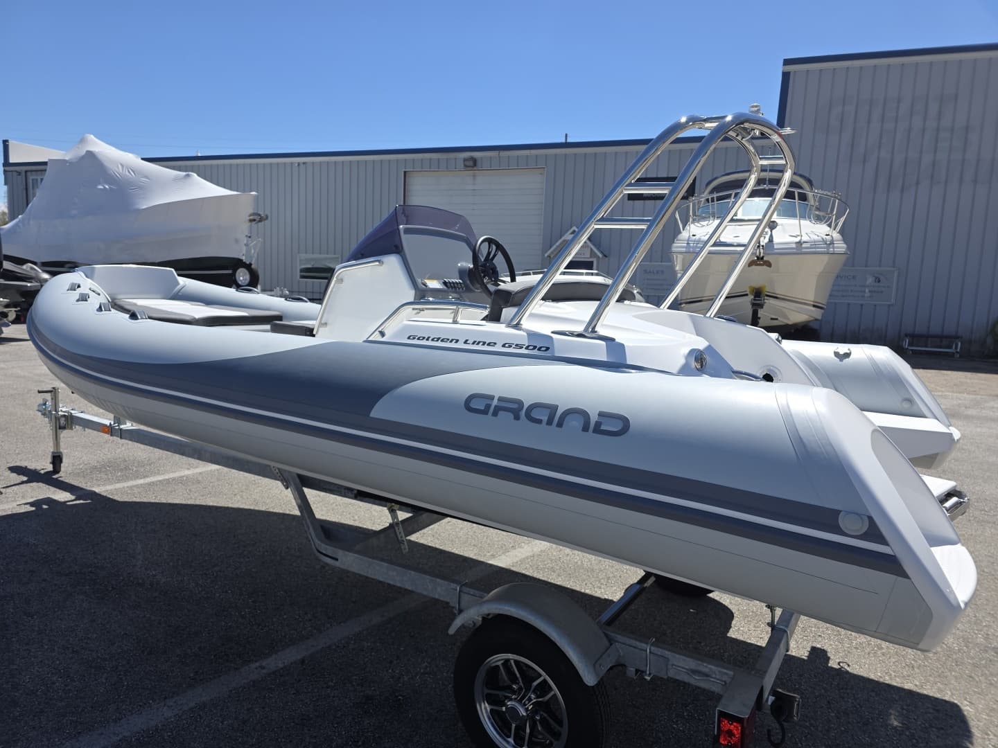 2027 Grand Inflatables G500 - Image 8