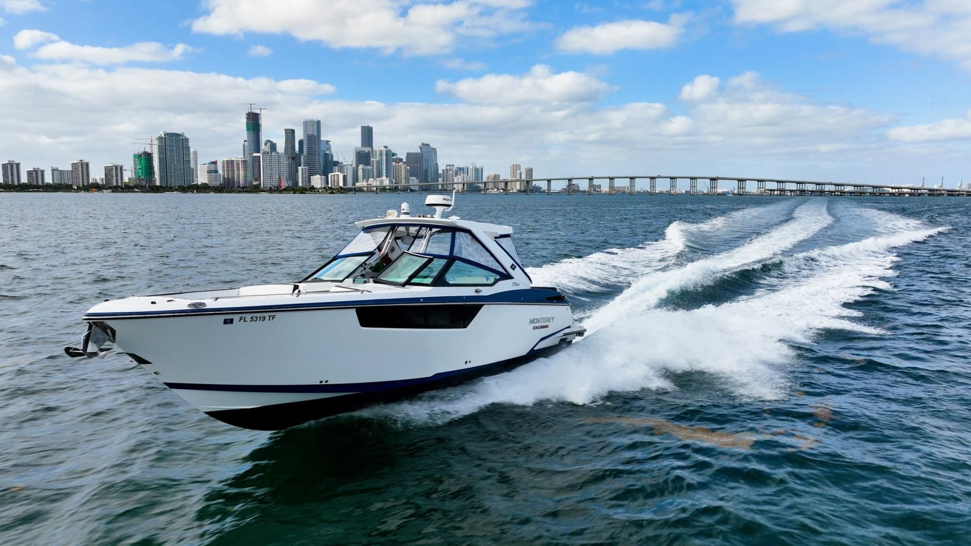 2021 Monterey 378SE Super Express - Image 3