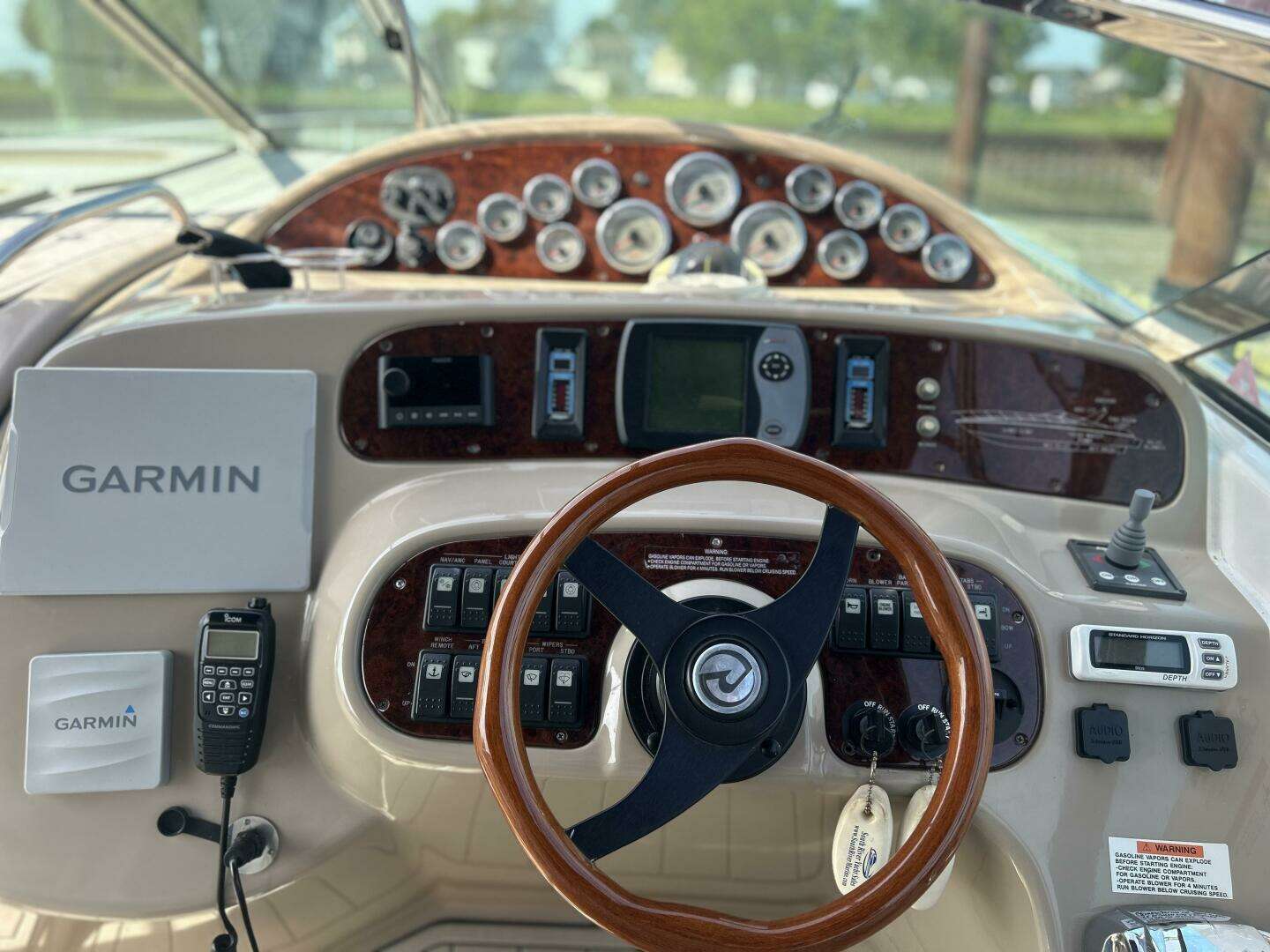 2004 Wellcraft Excalibur - Image 23