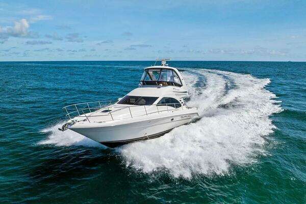2007 Sea Ray 44 Sedan Bridge - Image 1