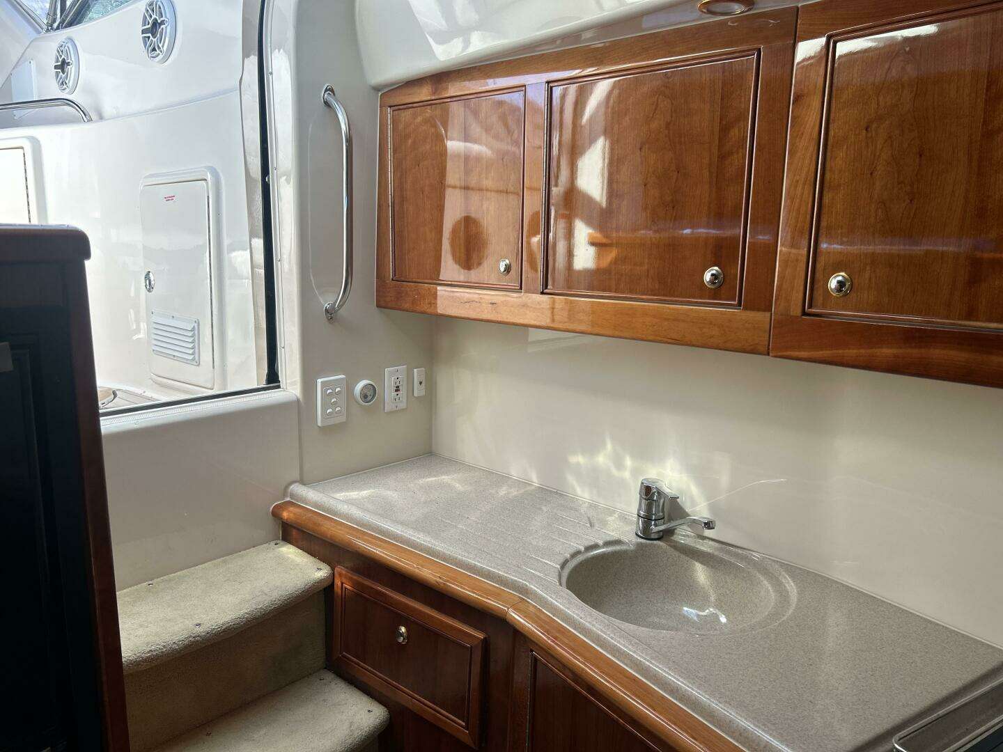 2004 Wellcraft Excalibur - Image 31