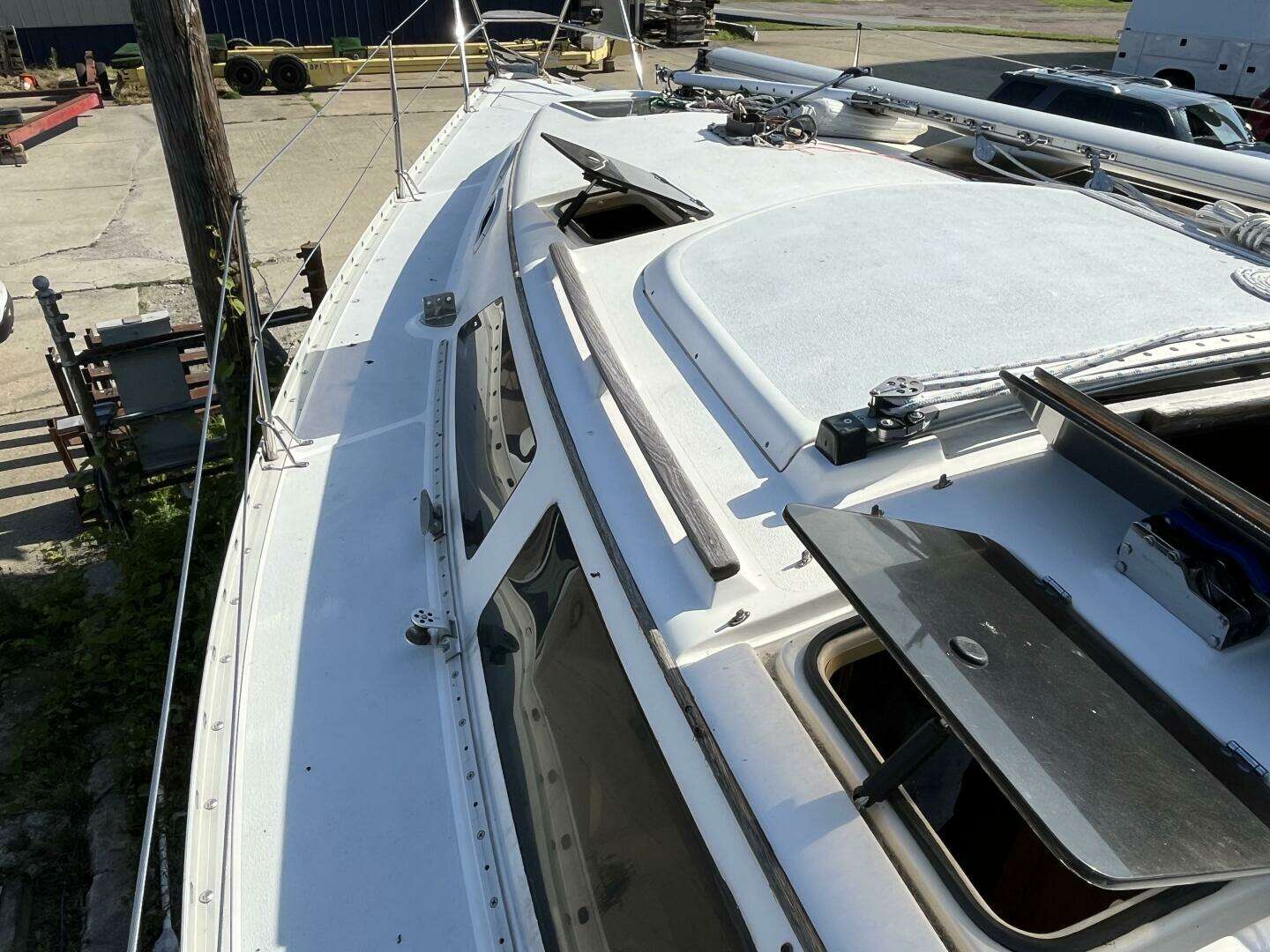 1992 Hunter — - Image 26