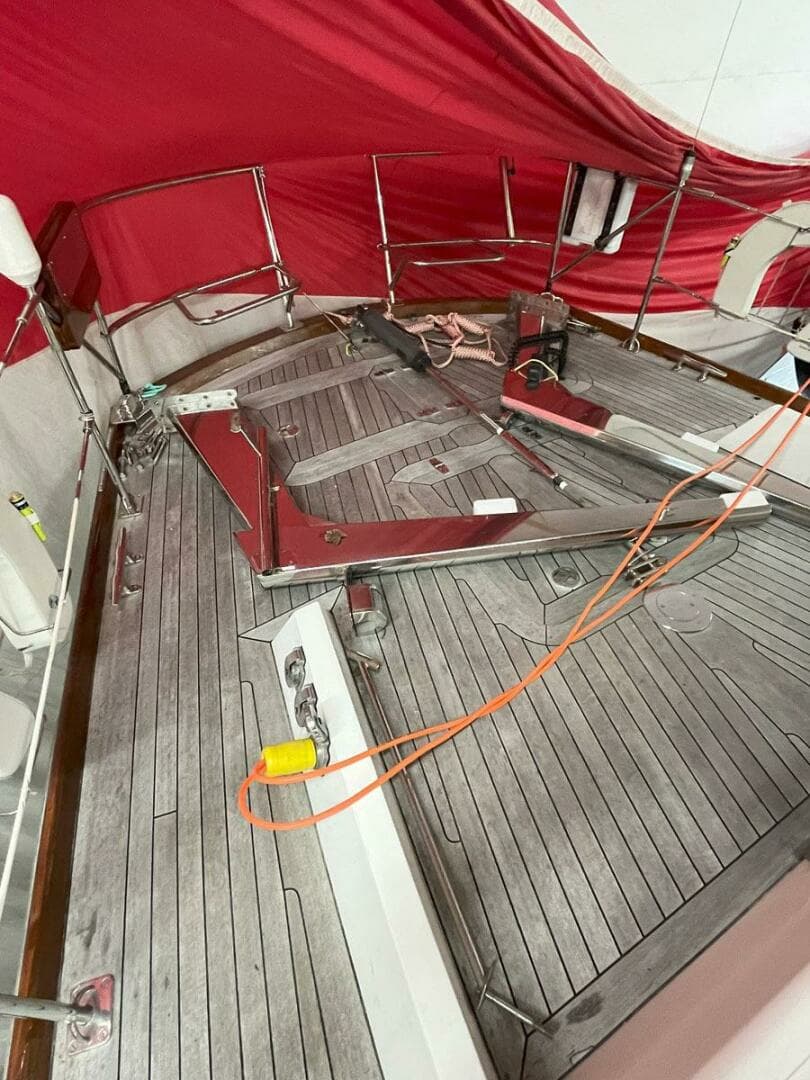 2001 Hinckley Sou'wester 59 CC Sloop - Image 76