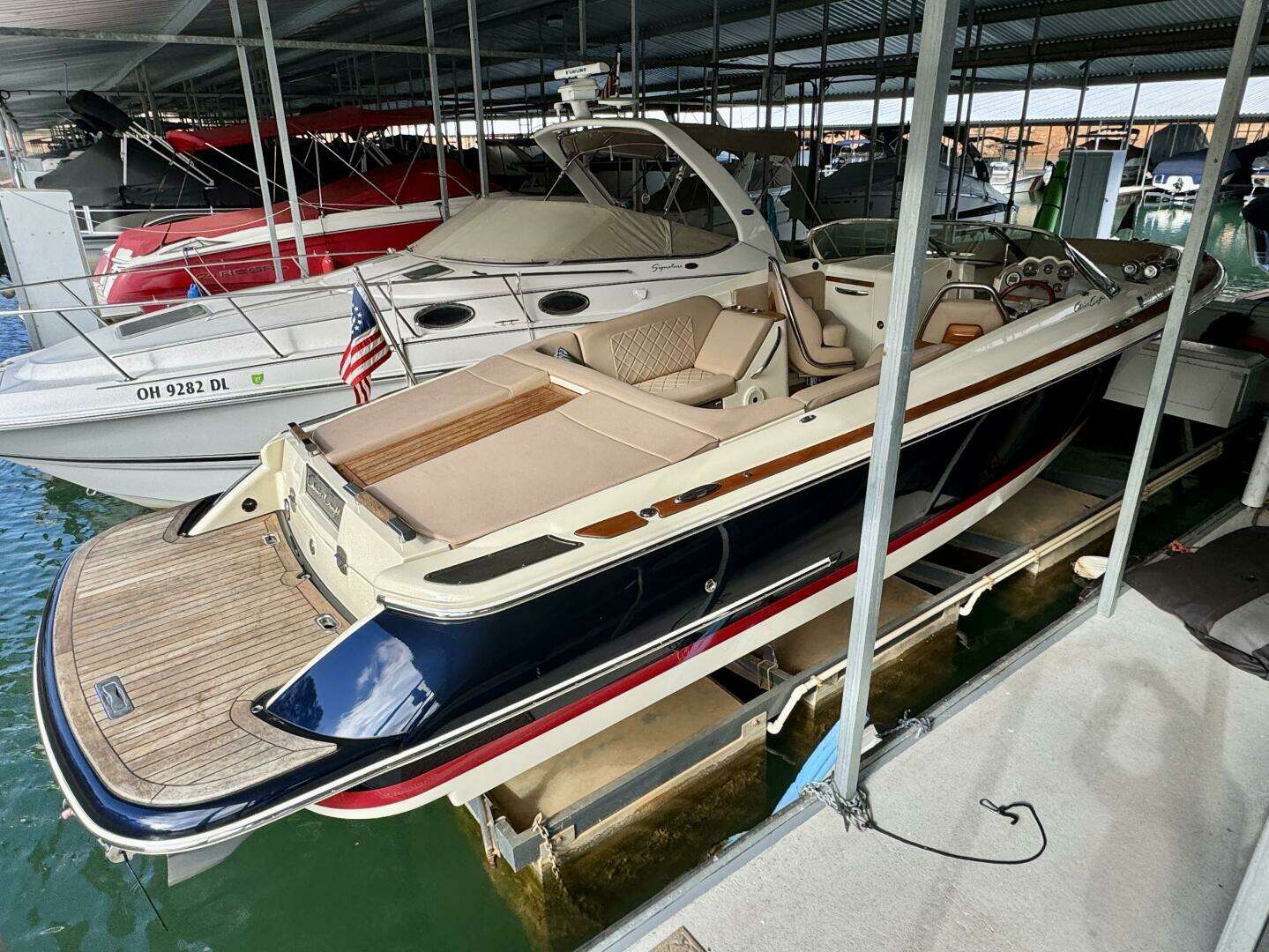 2018 Chris-Craft Launch 27 Heritage Trim Edition - Surf - Image 11