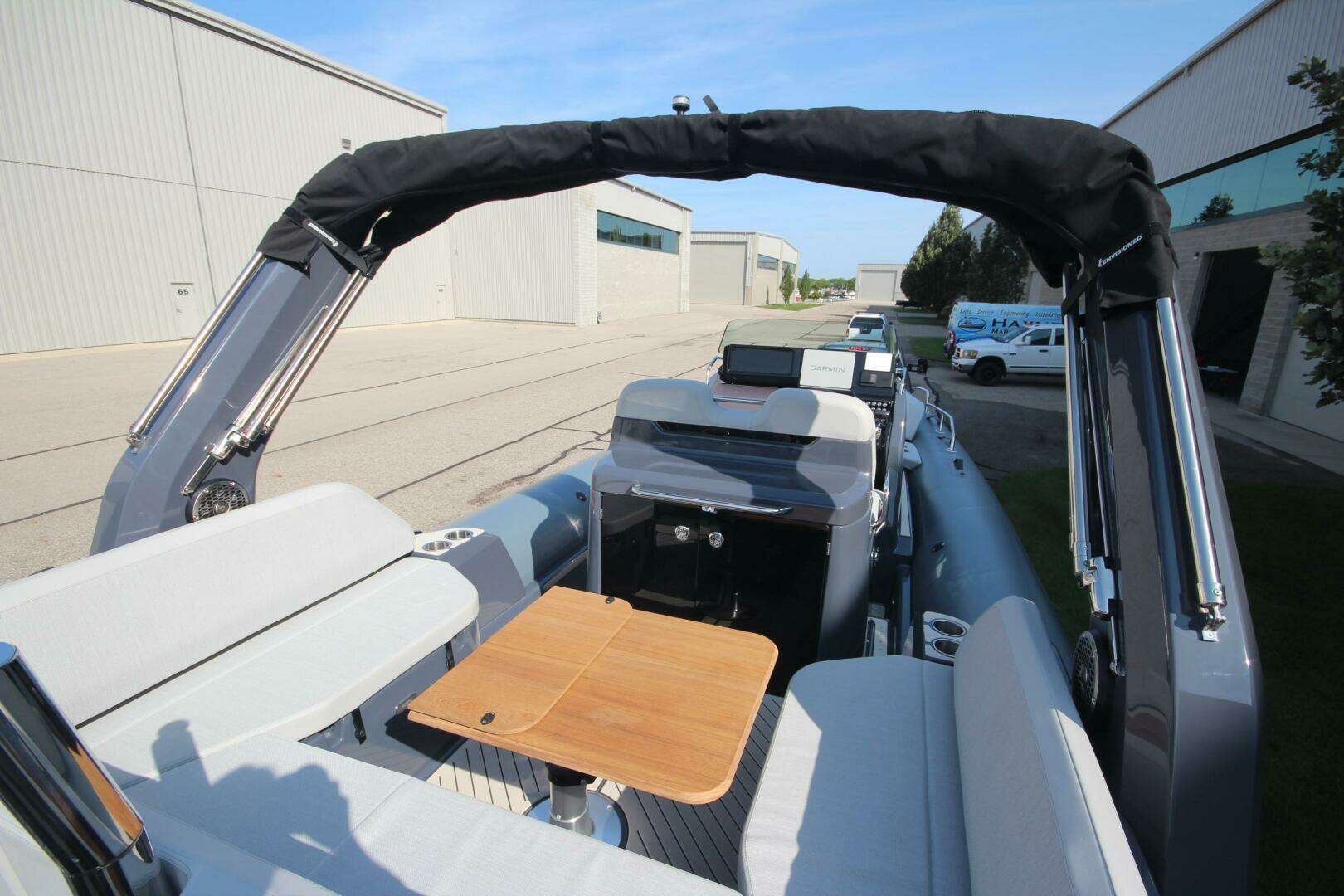 2024 Zodiac Medline 9 NEO - Image 8