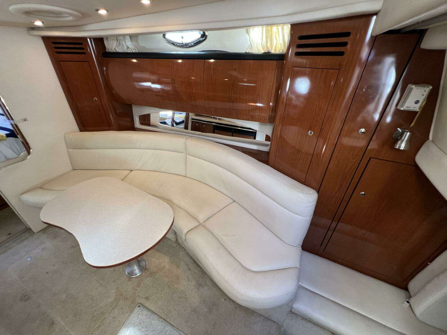 2002 Sea Ray 360 Sundancer - Image 18