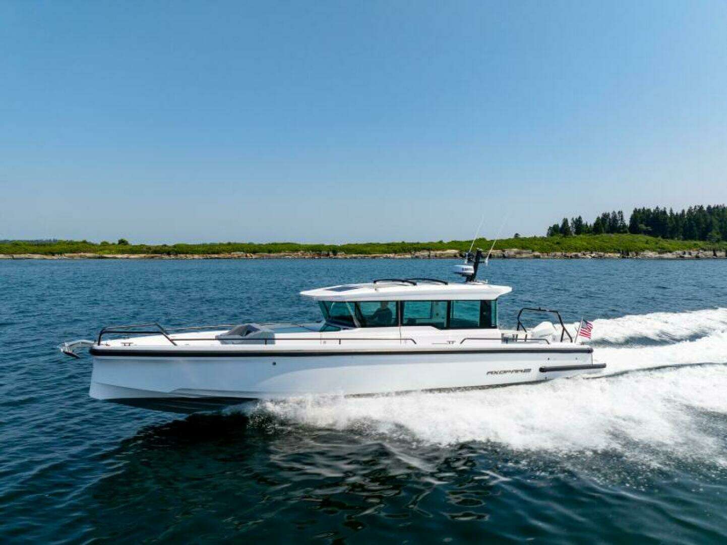 2026 Axopar Axopar 37 XC - Image 13