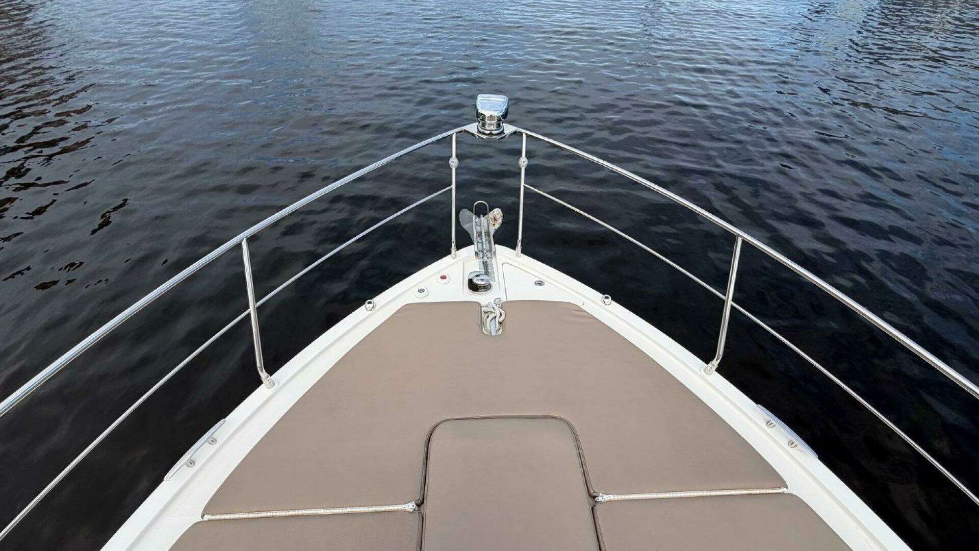 2019 Carver C34 - Image 11