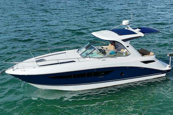 2019 Sea Ray 350 Sundancer