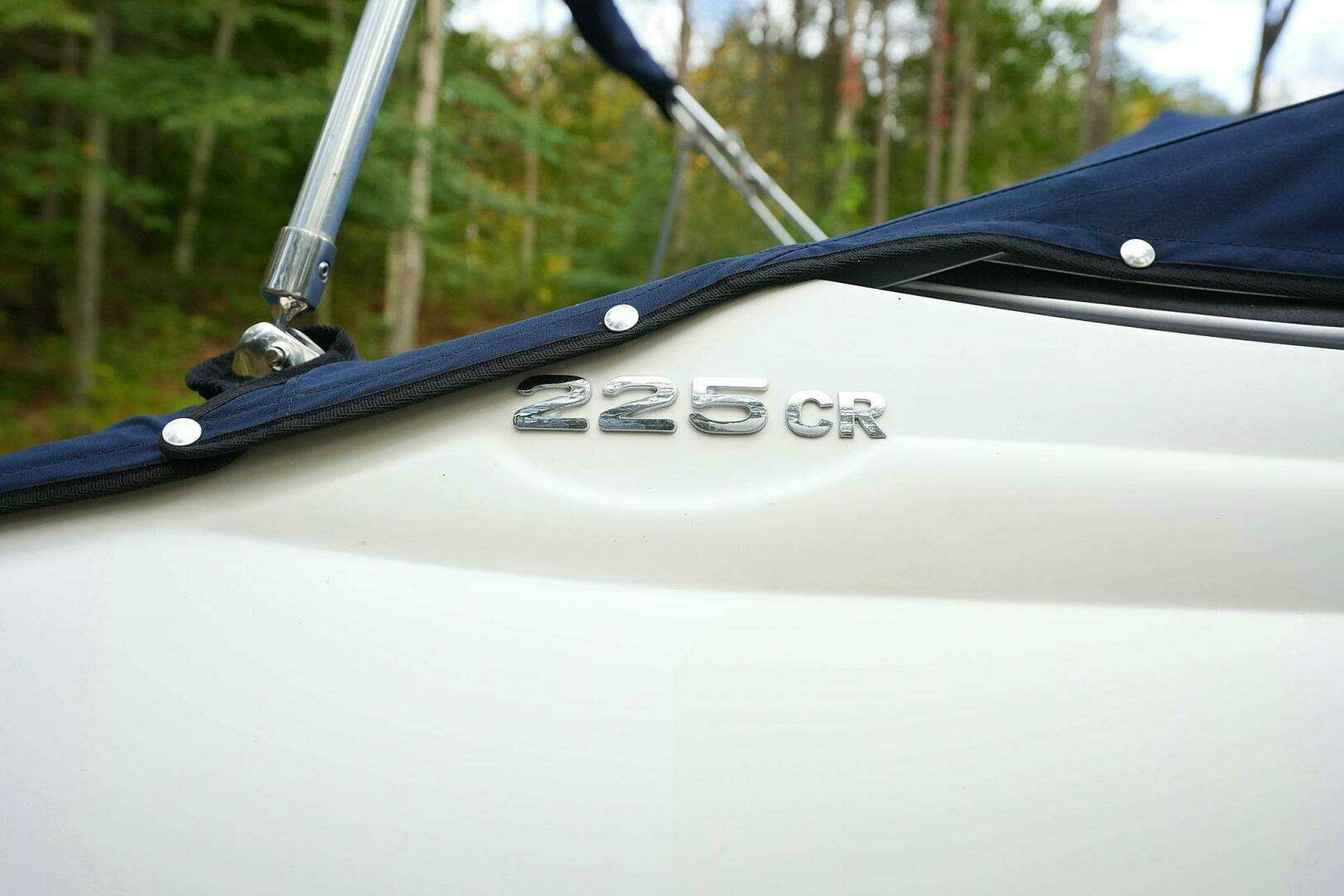 2016 Stingray 225 CR - Image 16