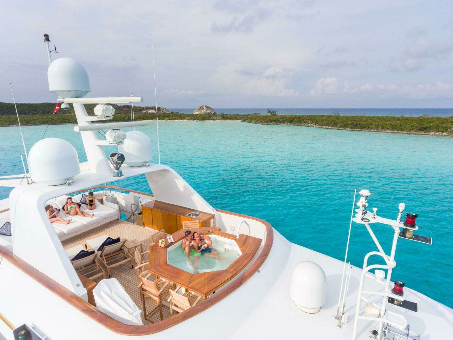1997 Palmer Johnson Pilothouse - Image 25