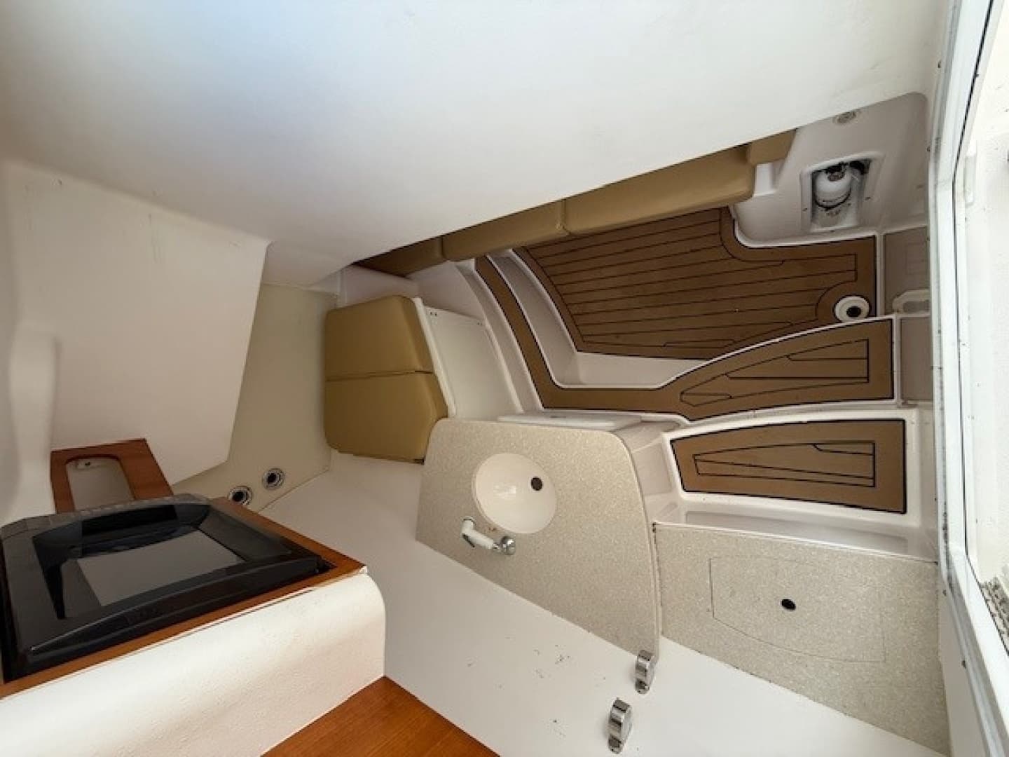 2015 Edgewater 280 CX - Image 19