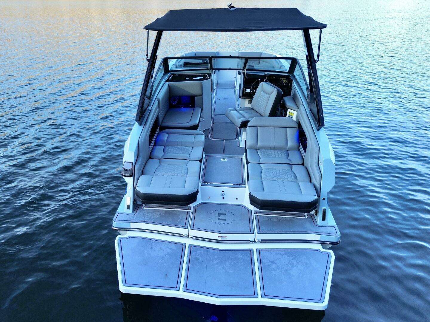 2023 Correct Craft Ingenity 23EL2 Electric Boat - Image 20