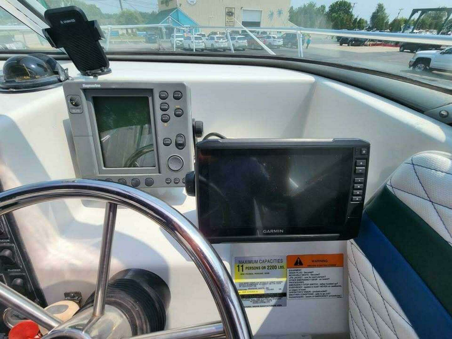 2000 Seaswirl Striper Striper 2600 WA - Image 13