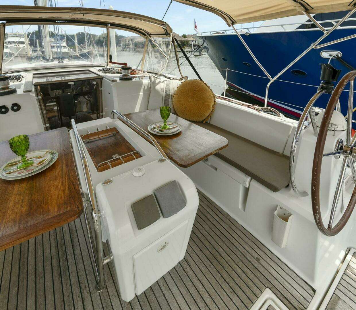 2012 Jeanneau 509 - Image 33