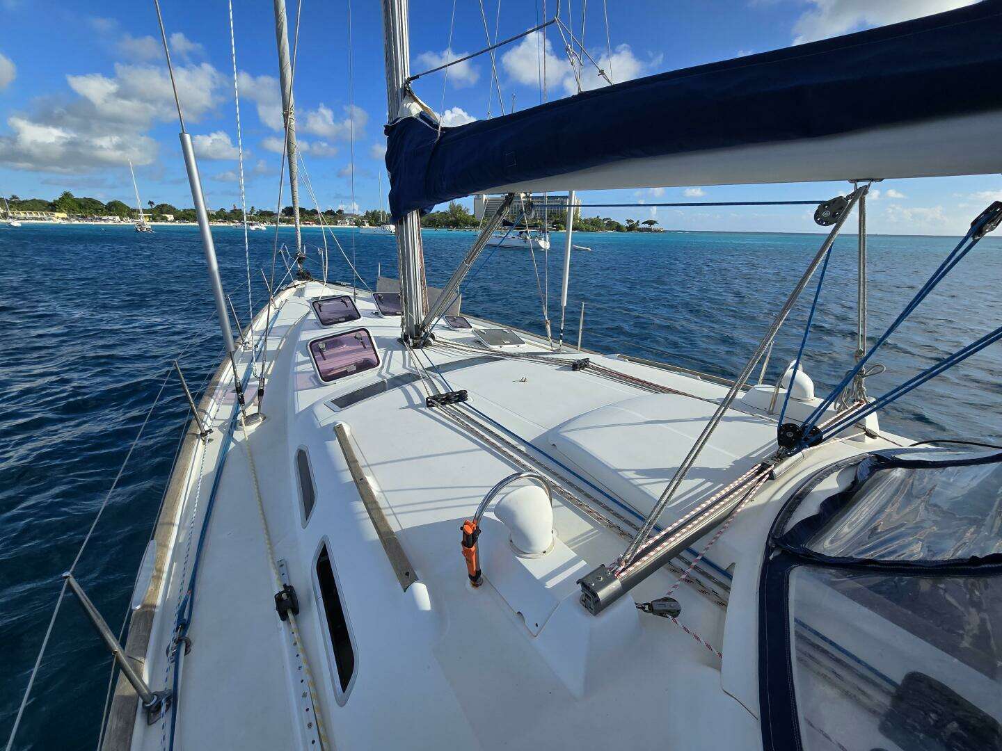2003 Beneteau Oceanis 473 - Image 5
