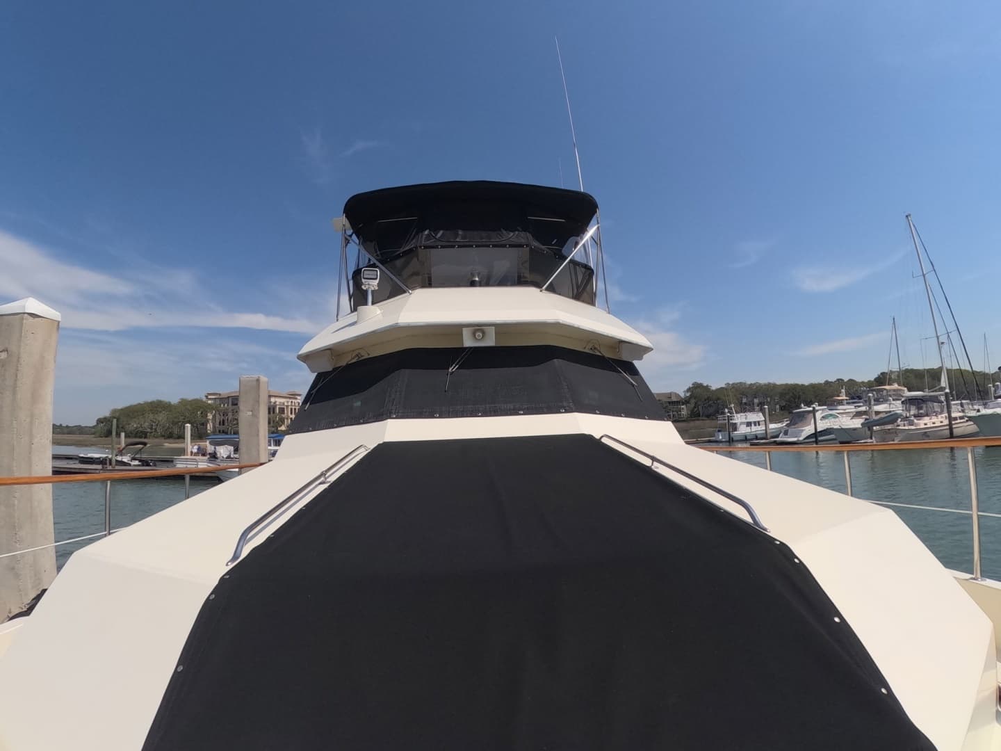1987 Hatteras Motor Yacht - Image 53