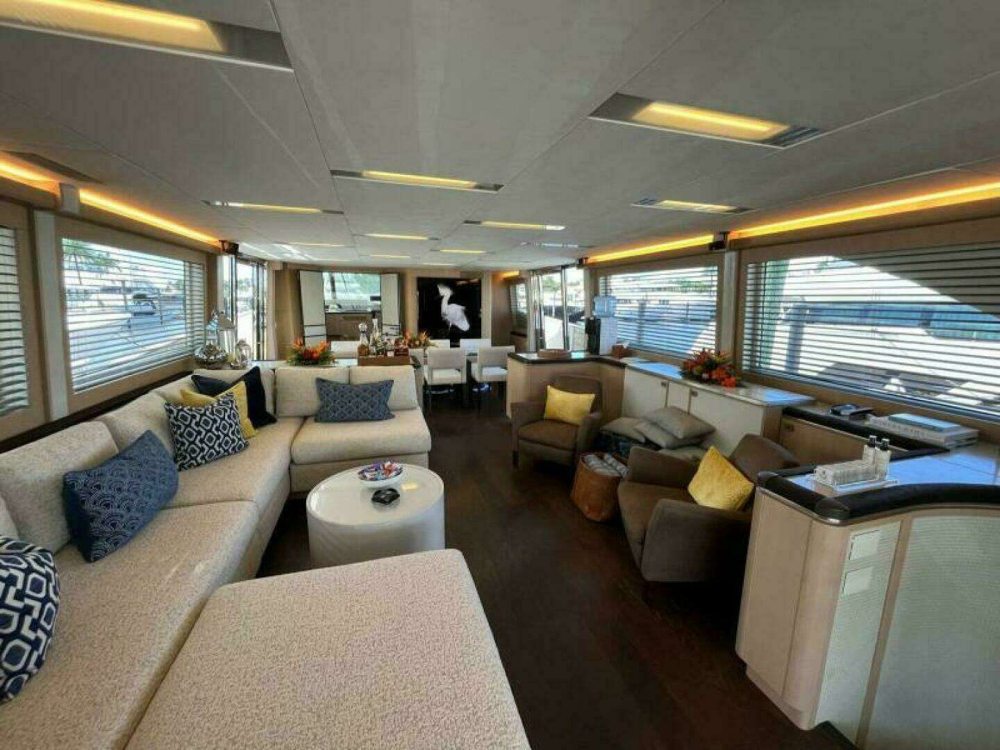 2015 Monte Carlo Yachts MCY86 - Image 48