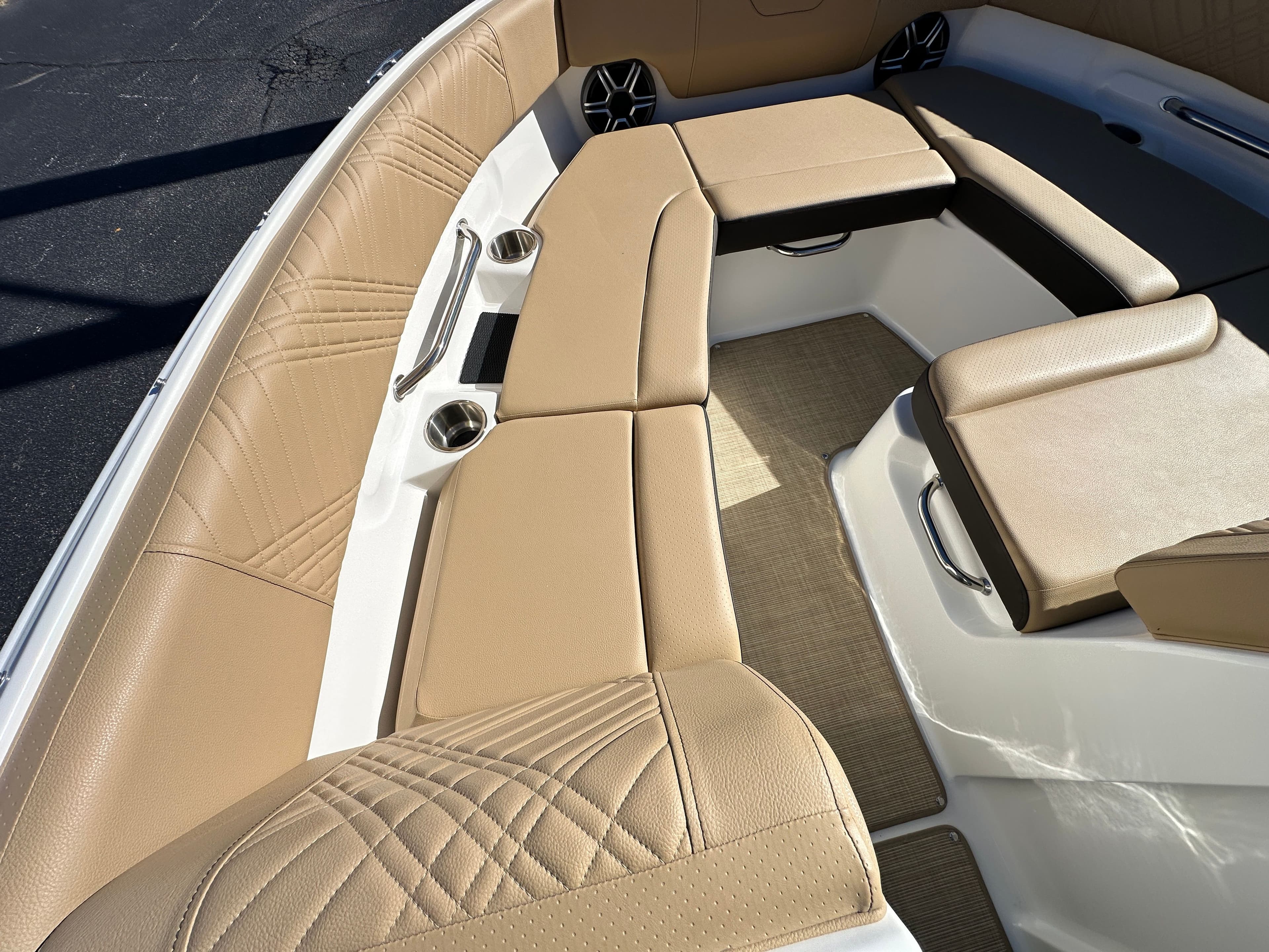 2026 Sea Ray SDX 230 Surf - 27