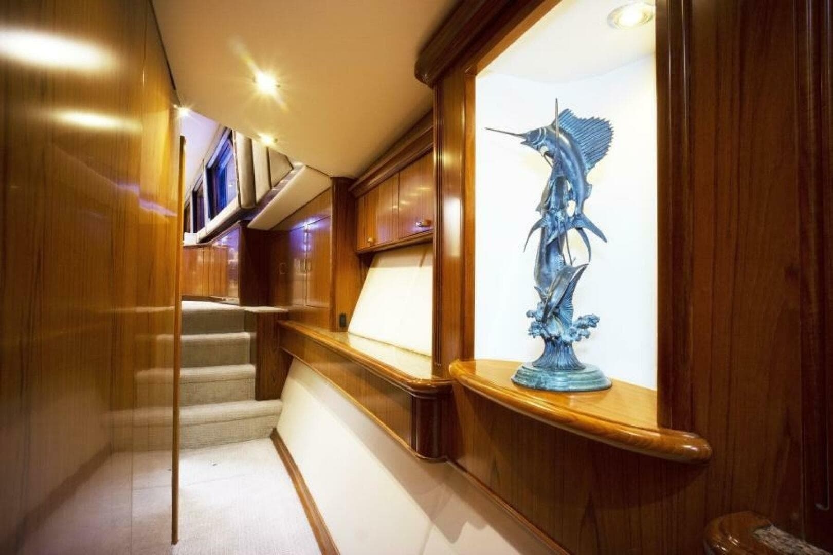 2005 Sea Force IX Enclosed Flybridge - Image 37