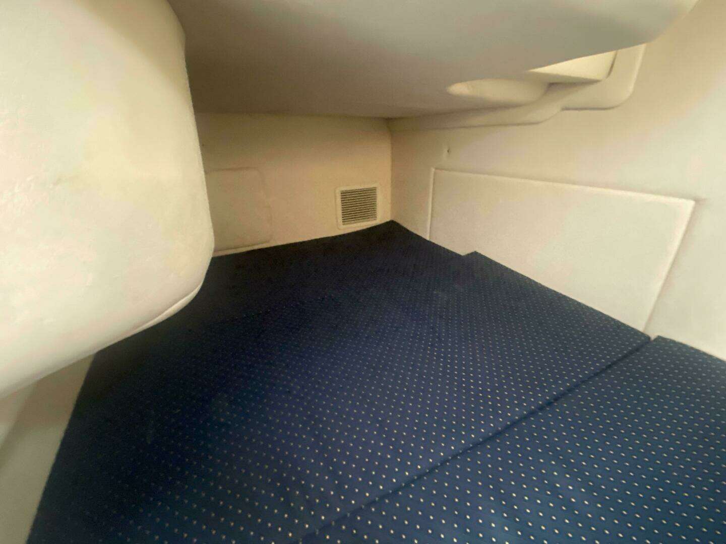 2000 Sea Ray 260 Sundancer - Image 20