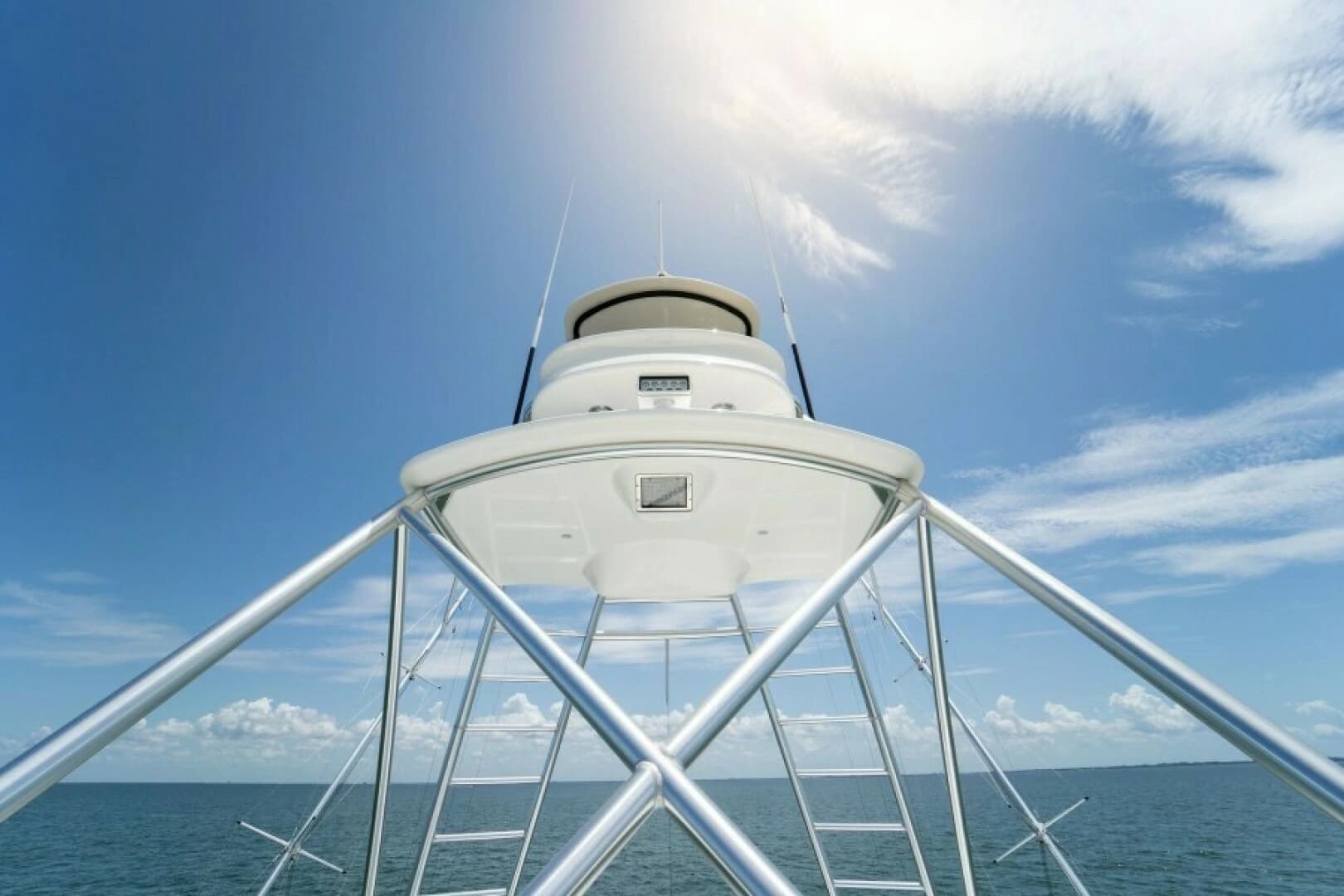 2018 Viking 72 Convertible - Image 7