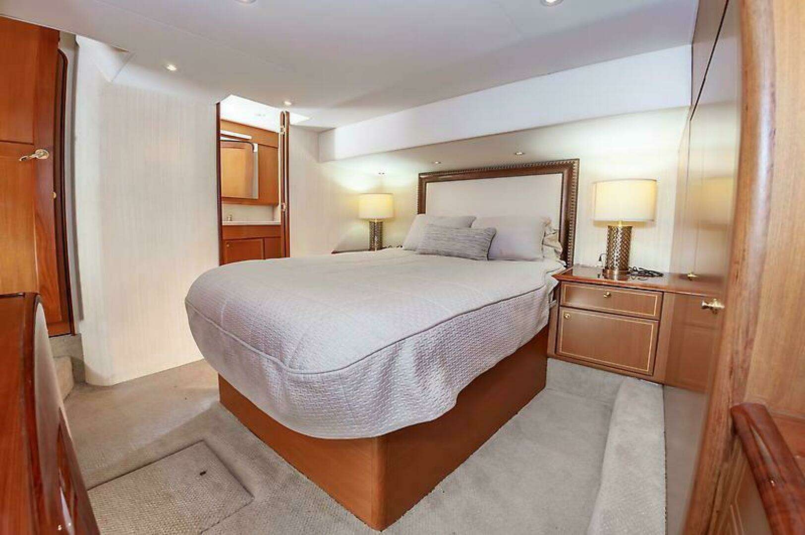 2003 Ocean 57 Convertible - Image 48