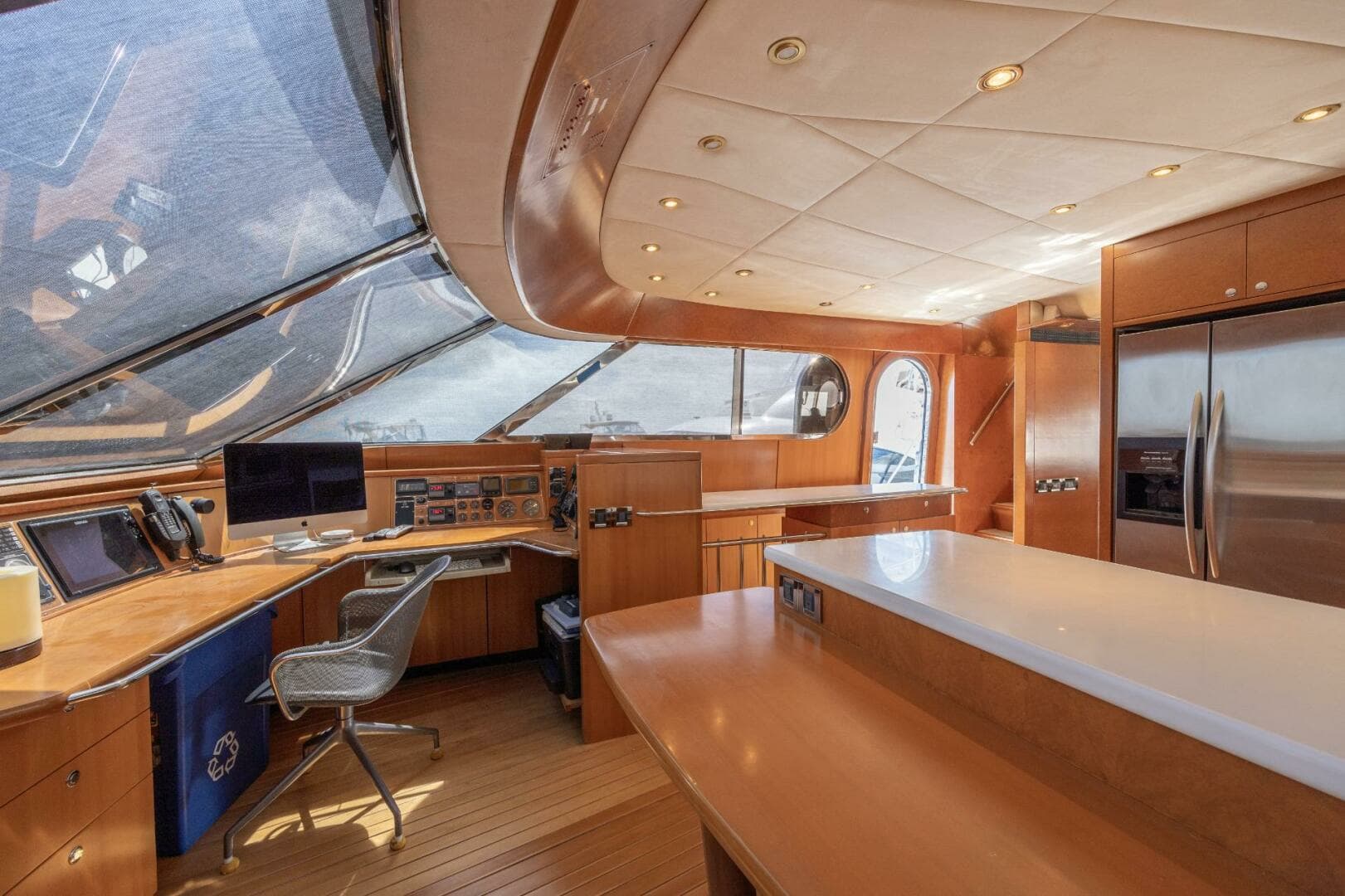 2001 Grand Harbour 76 - Image 24